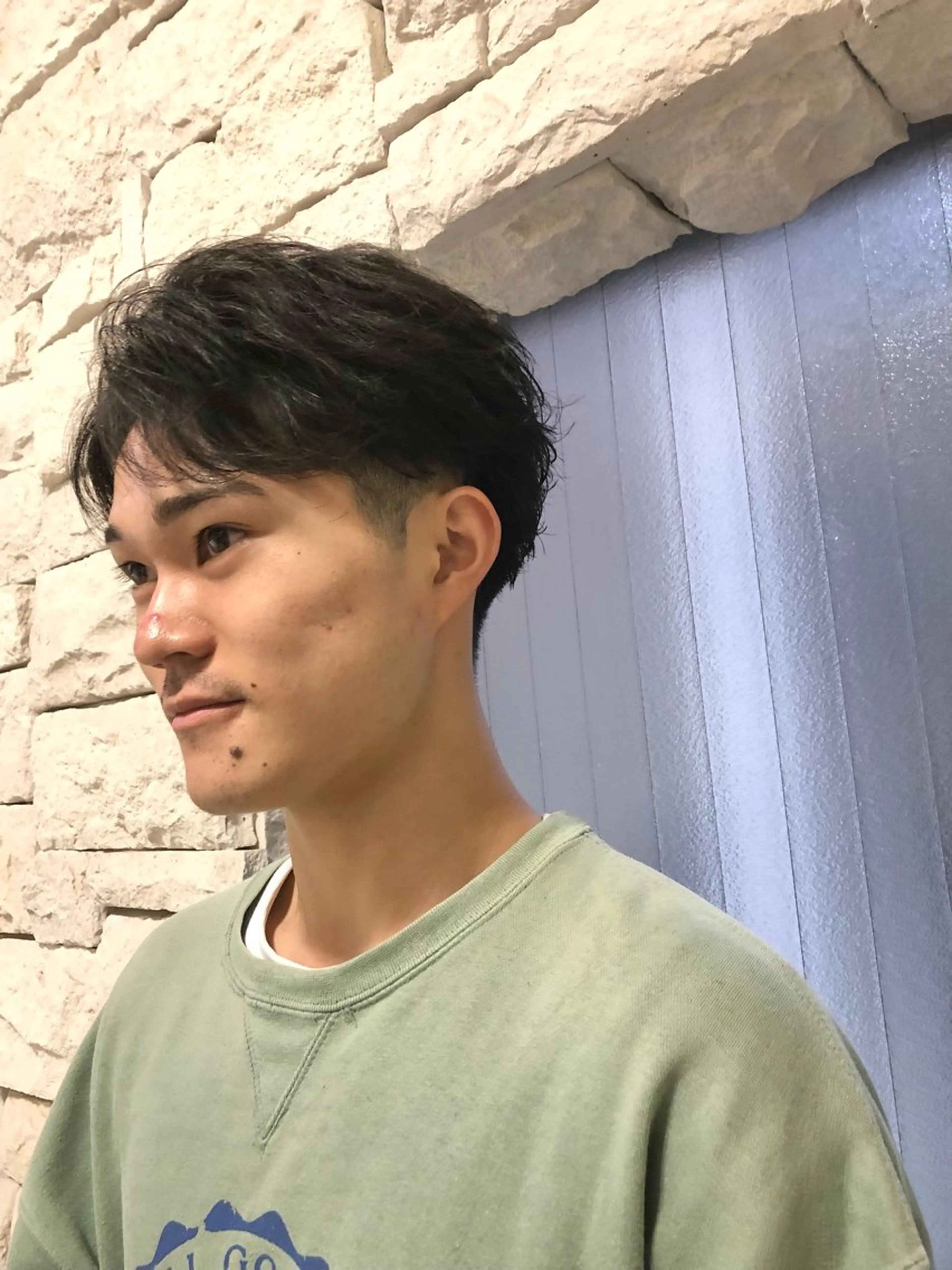 パーマ ヘアアレンジ メンズ フェザーパーマ メンズパーマ ニュアンスパーマ カット パーマ トリートメント ヘアセット ainico+所属・メンズ特化✂️栗原 侑也のヘアスタイル