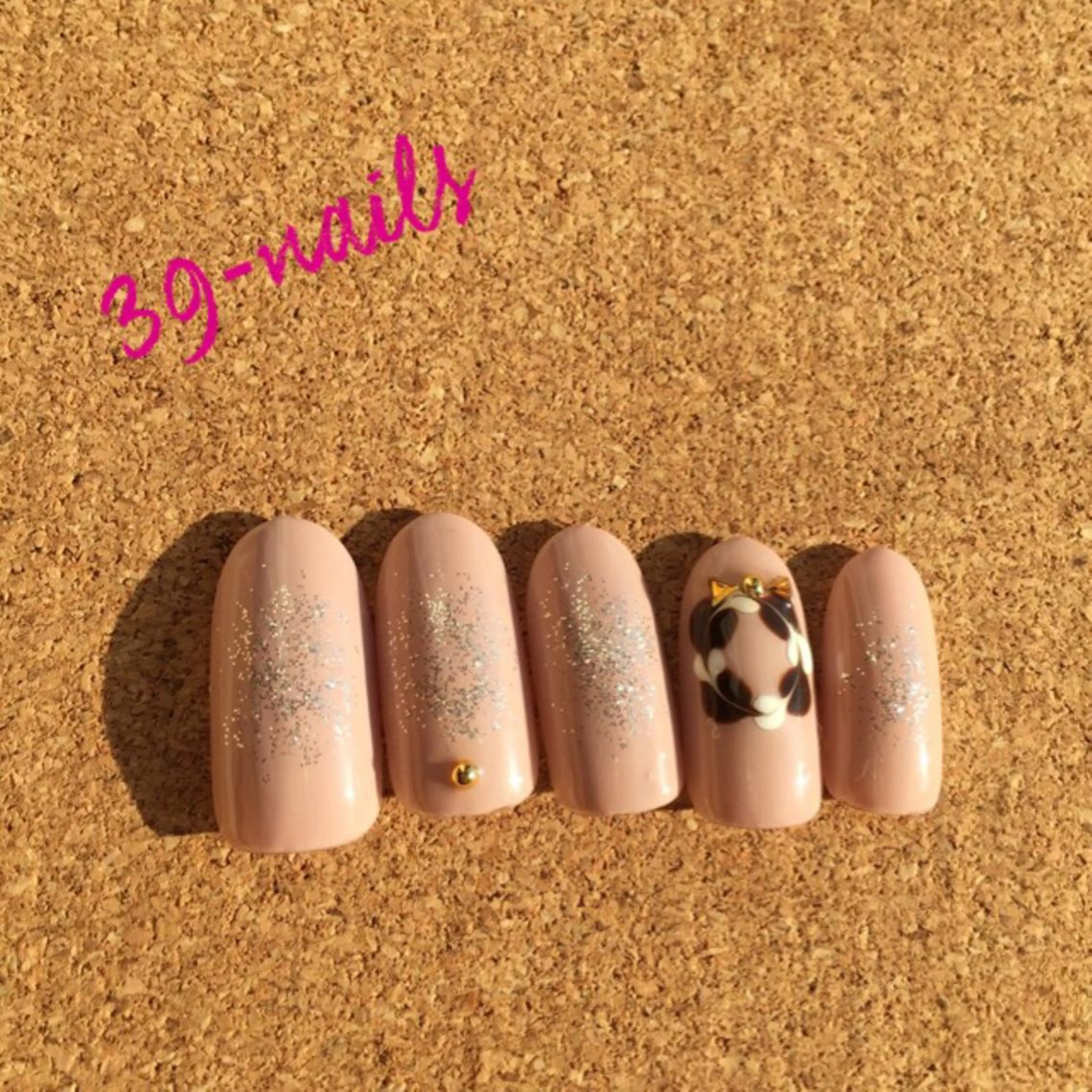 ネイル ハート ピーコックネイル シンプルネイル 39-nails EharaMikuのネイルデザイン