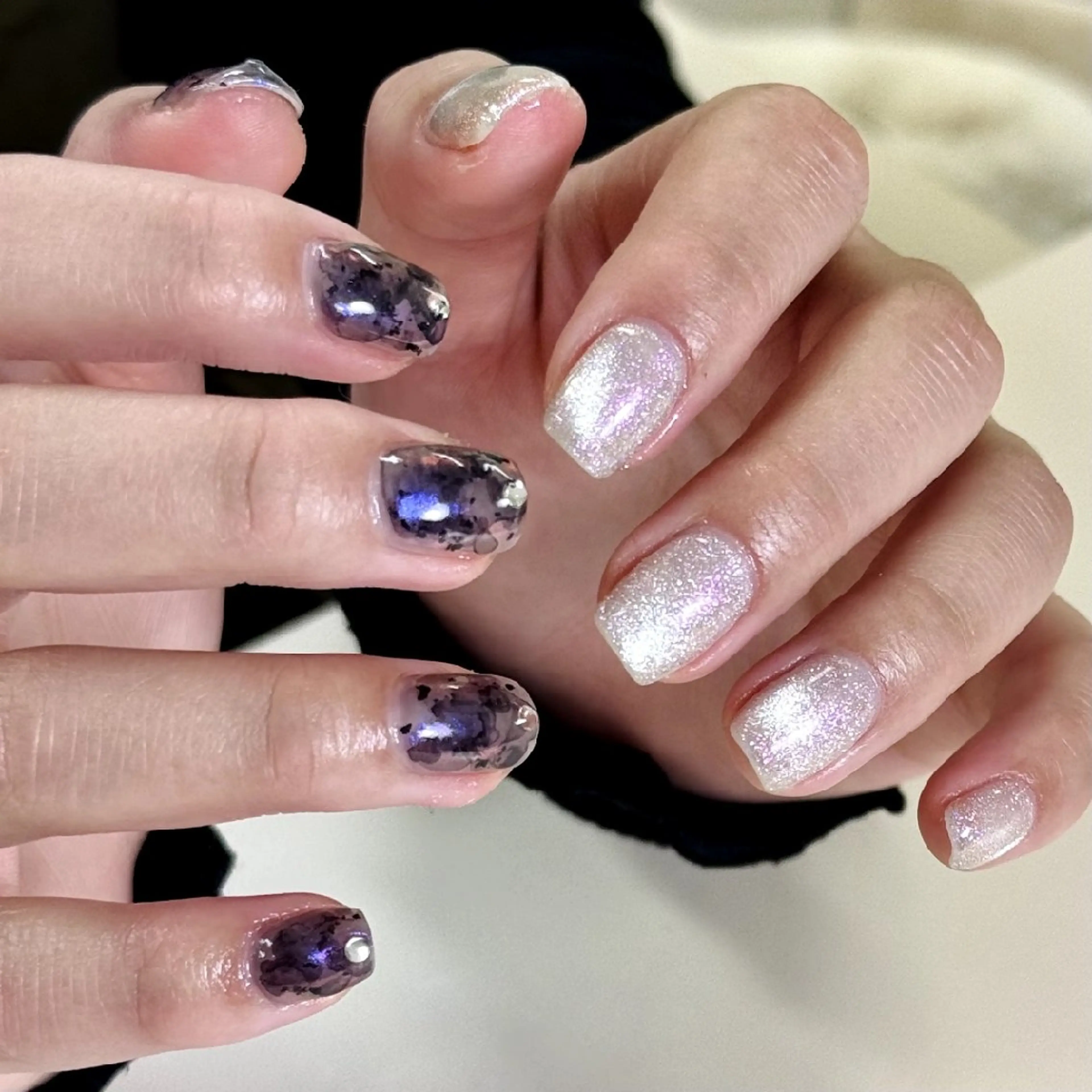ネイル マグネットネイル ハンドネイル muum_nail 新宿2分 三丁目1分のネイルデザイン