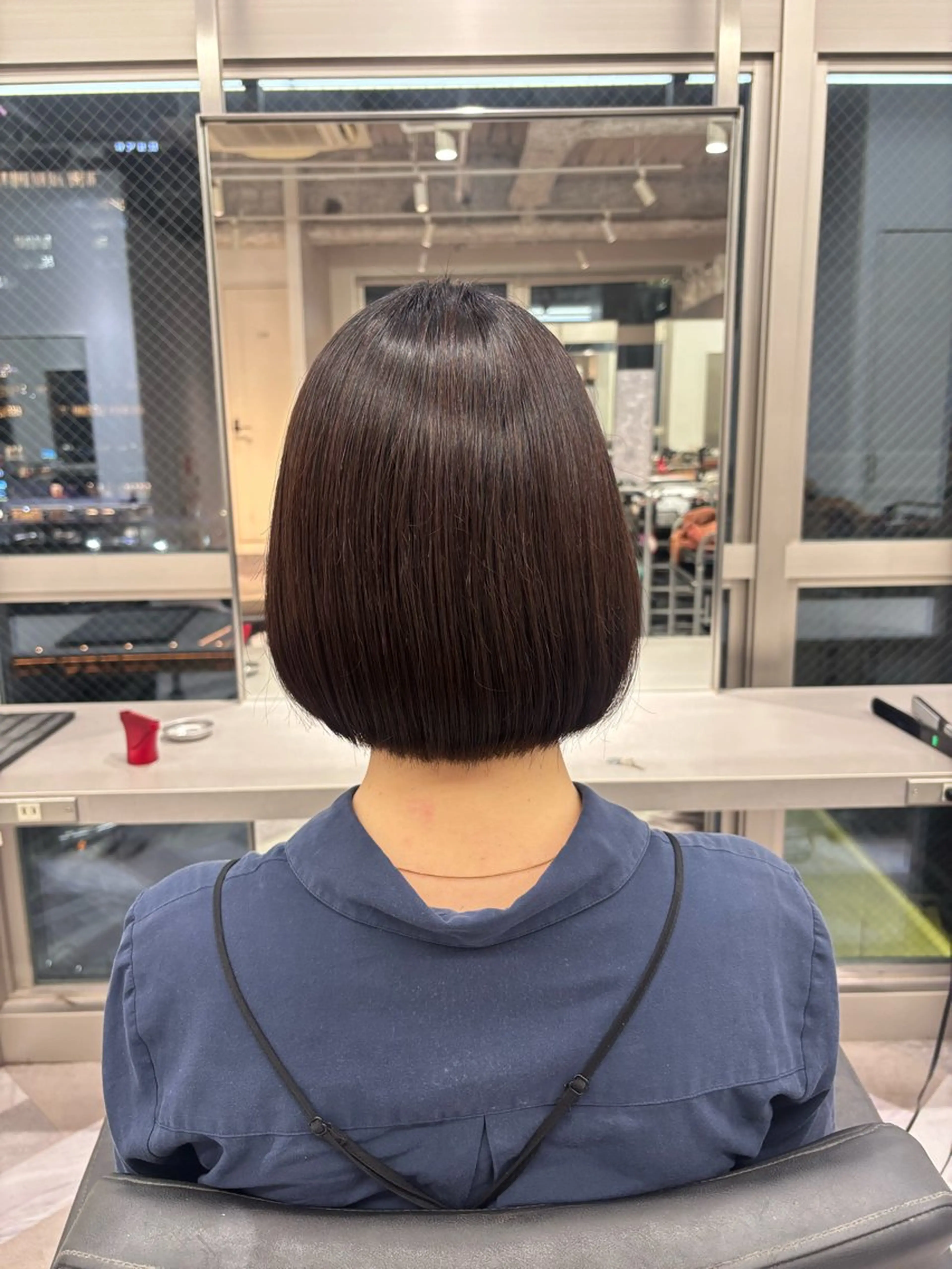 ショート ボブ EIGHT ／SHU🩶のヘアスタイル