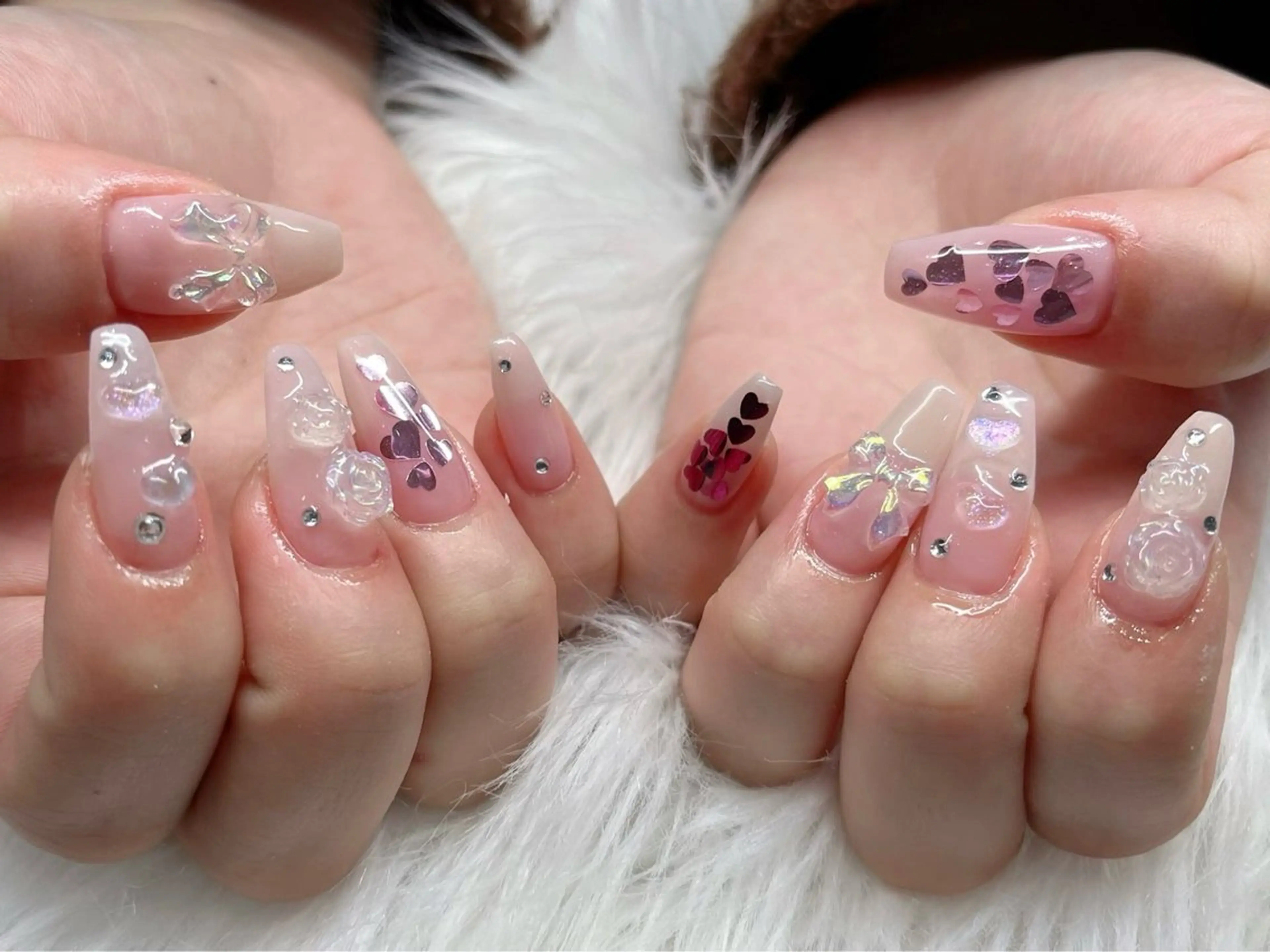 ネイル オーロラネイル フレンチネイル ガラスフレンチ ロングネイル マグネットネイル ハンドネイル XIMINANAIL SALON堀江店のネイルデザイン