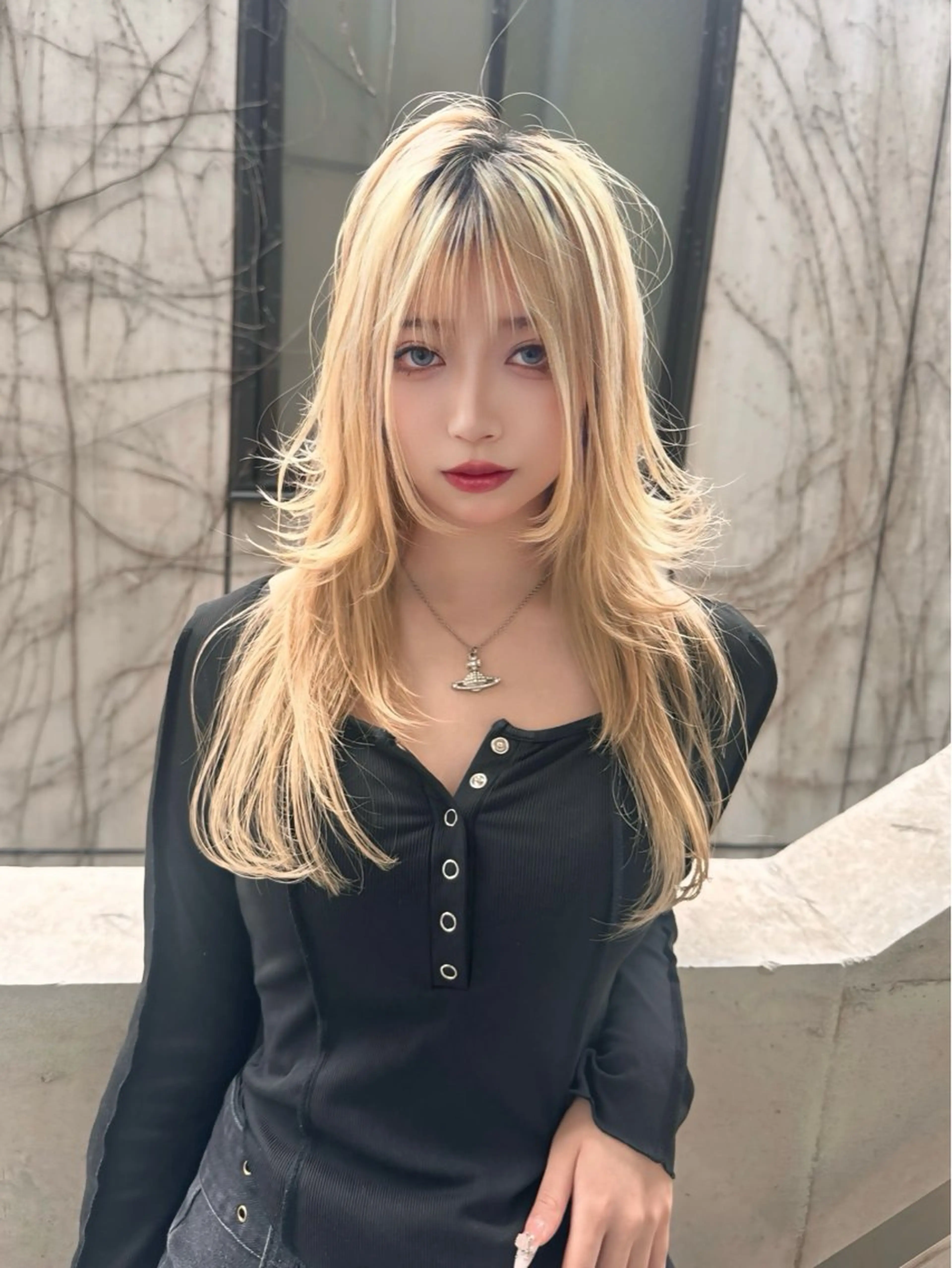 セミロング カラー ヘアアレンジ ヘアカラー トリートメント yuuto🌈 冬の透け感カラーのヘアスタイル