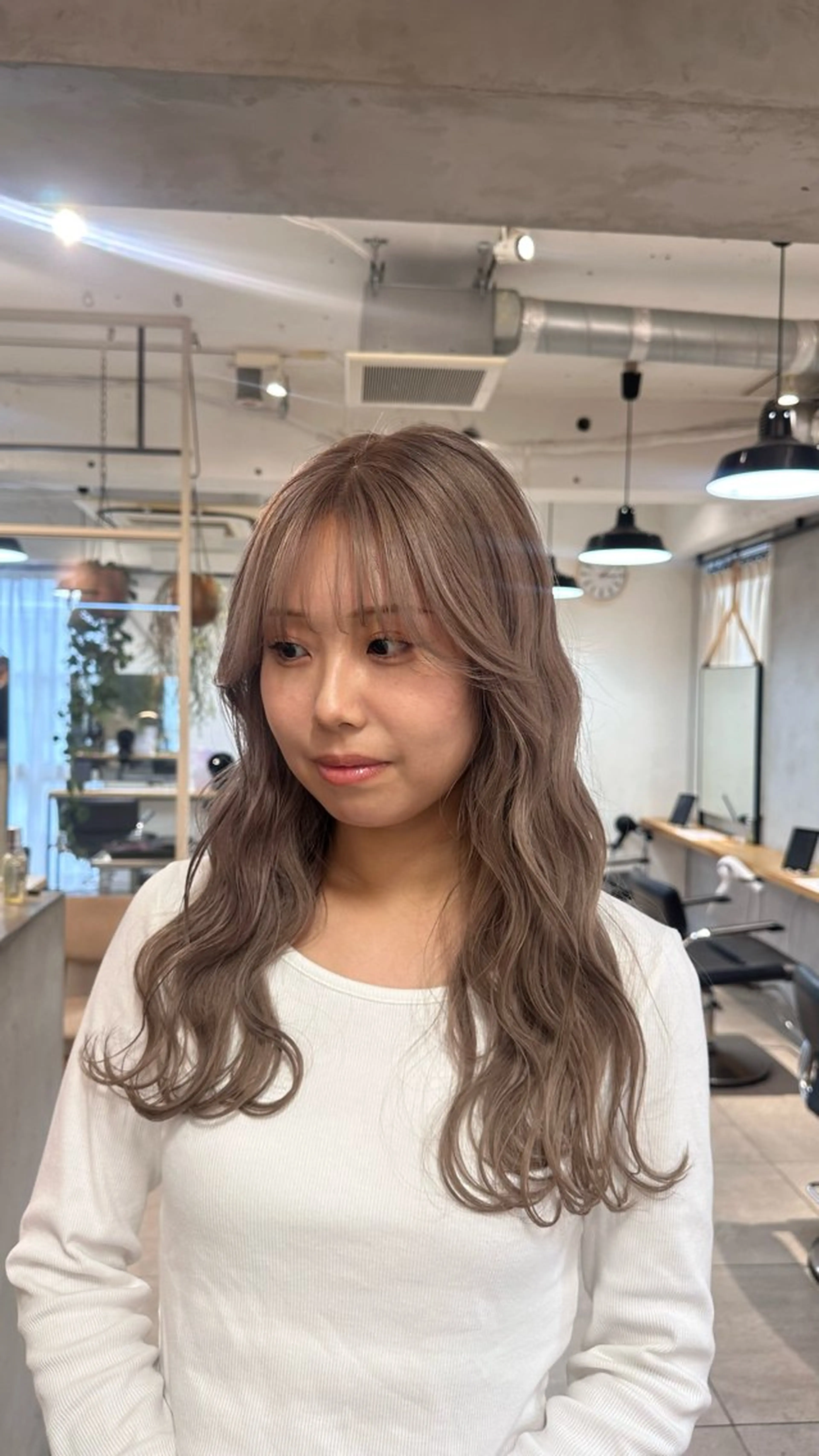 ロング カラー ヘアカラー トリートメント Lomalia Rukaのヘアスタイル