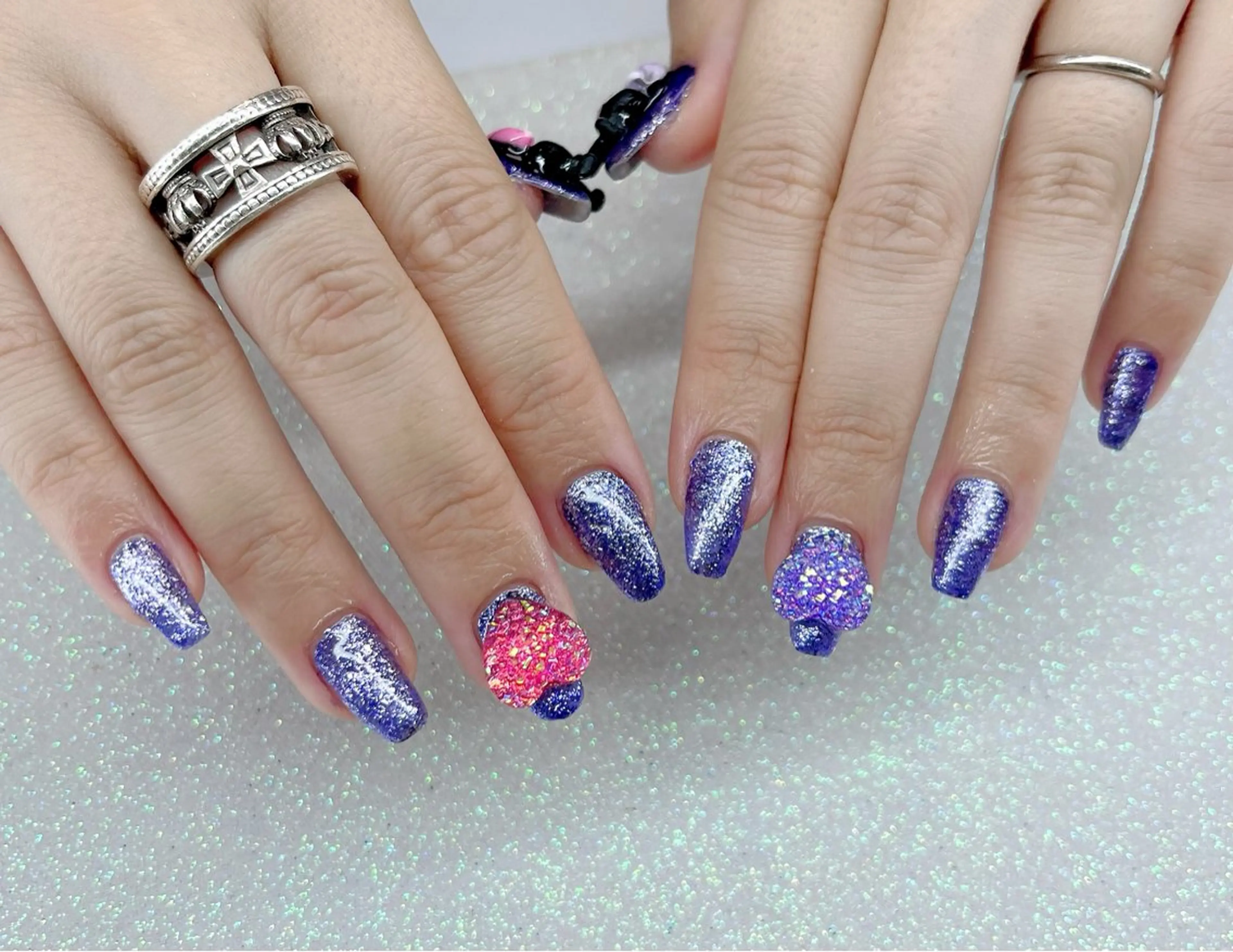 ネイル 持ち込み ワンカラーネイル VIERU YURIのネイルデザイン