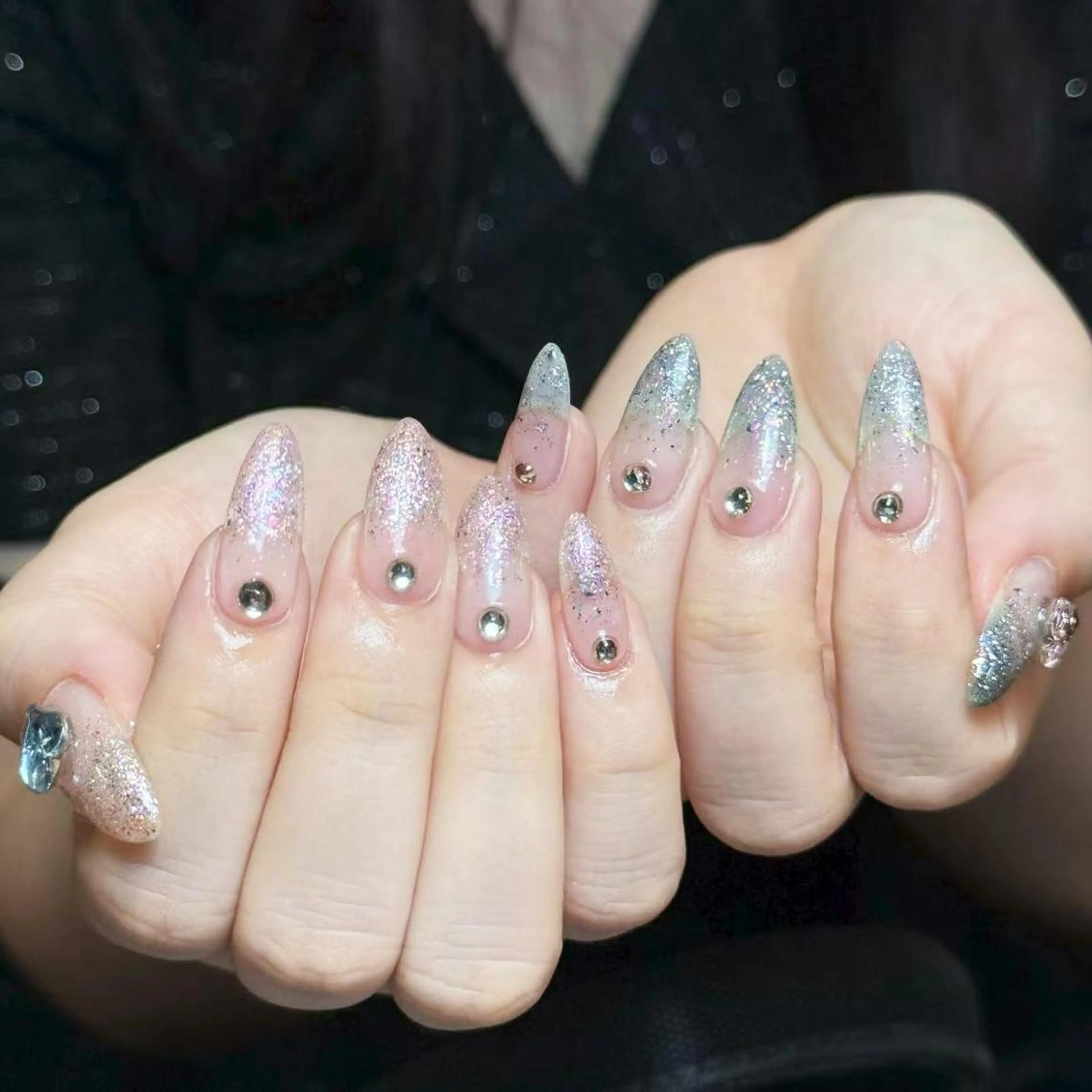 ネイル アートネイル オーロラネイル ガーリー キラキラネイル マグネットネイル ハンドネイル Diamond ✨のネイルデザイン