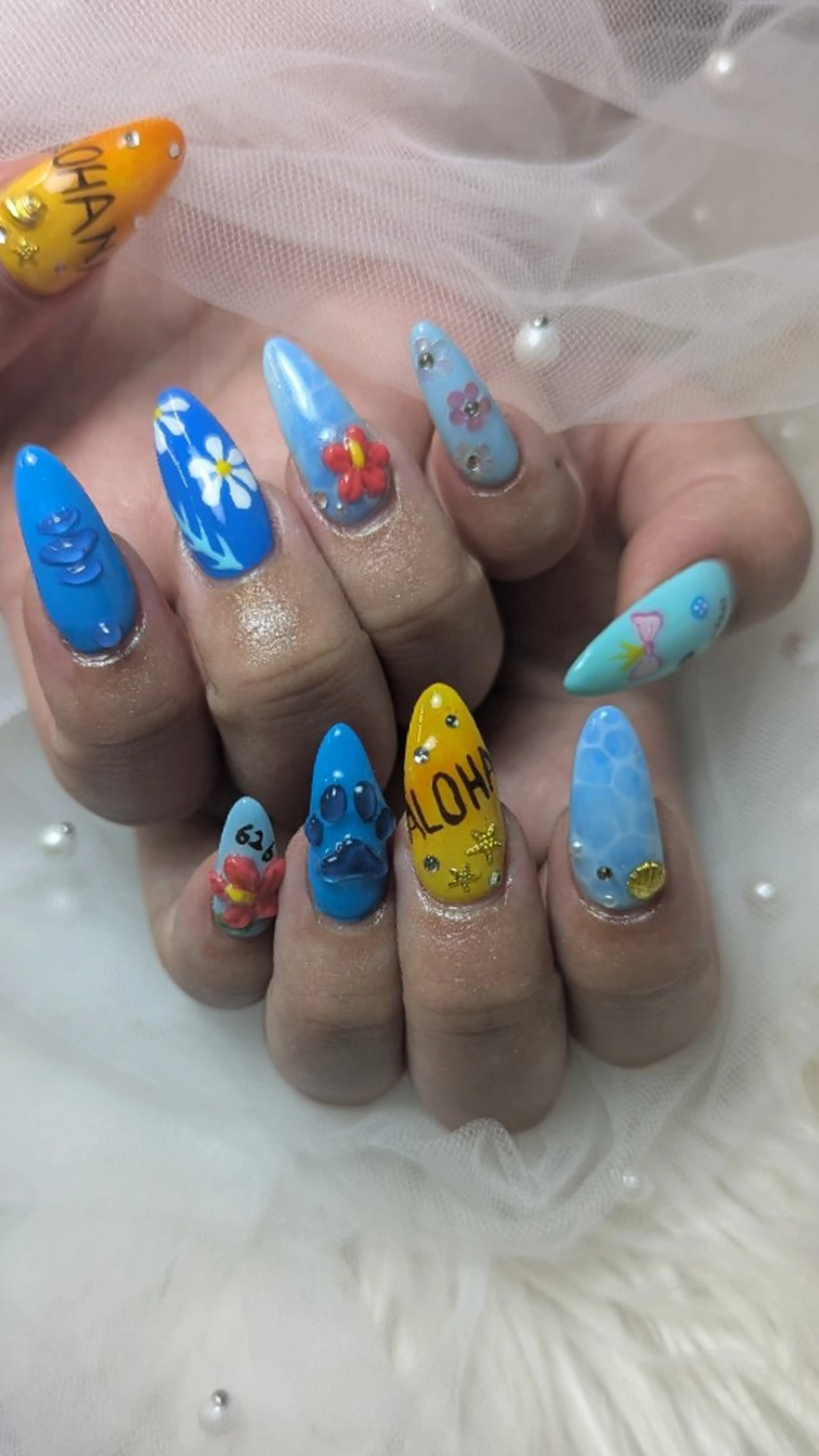 ネイル アートネイル 持ち込み ハンドネイル Nail SIRANGANAのネイルデザイン