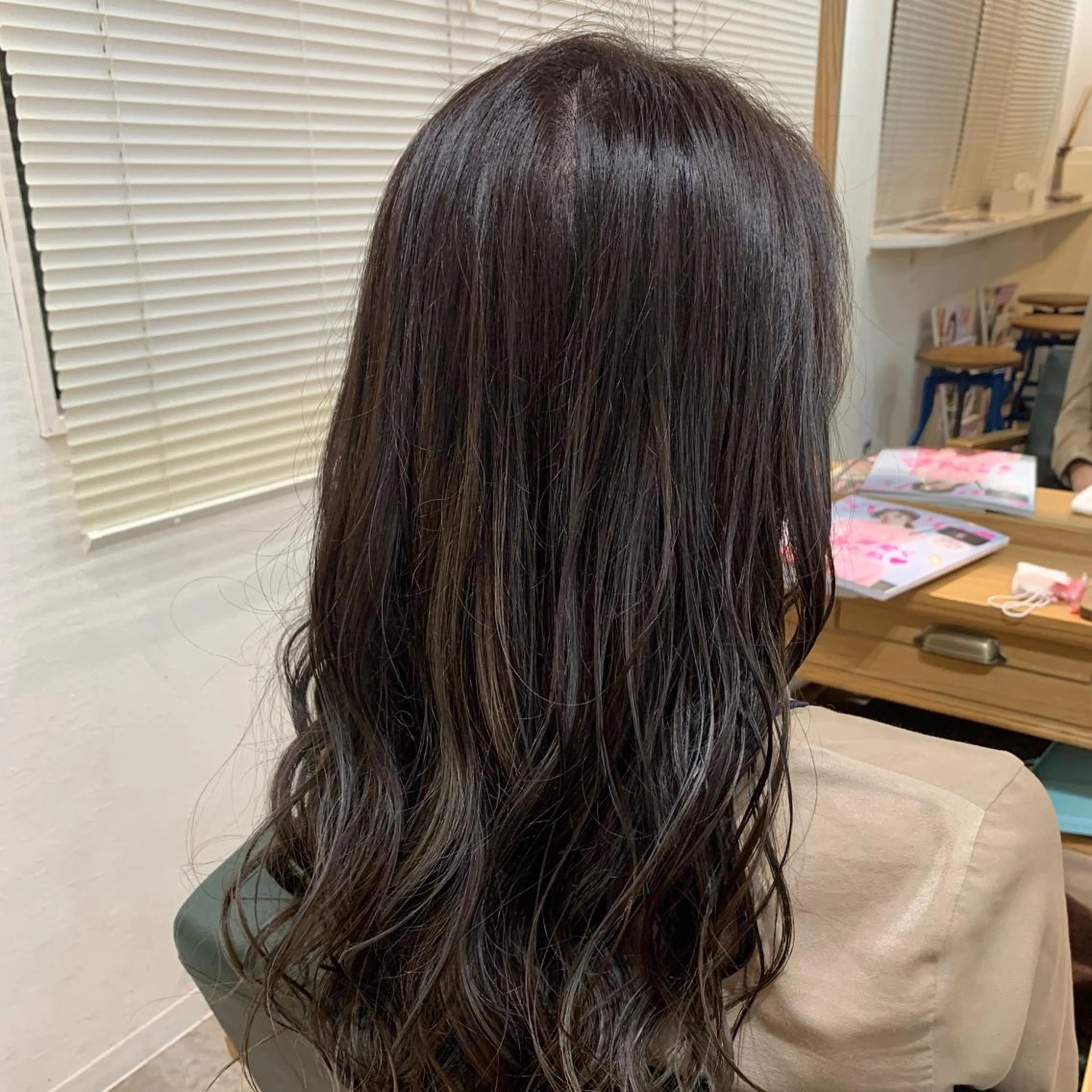ロング カラー 加藤 雄大のヘアスタイル