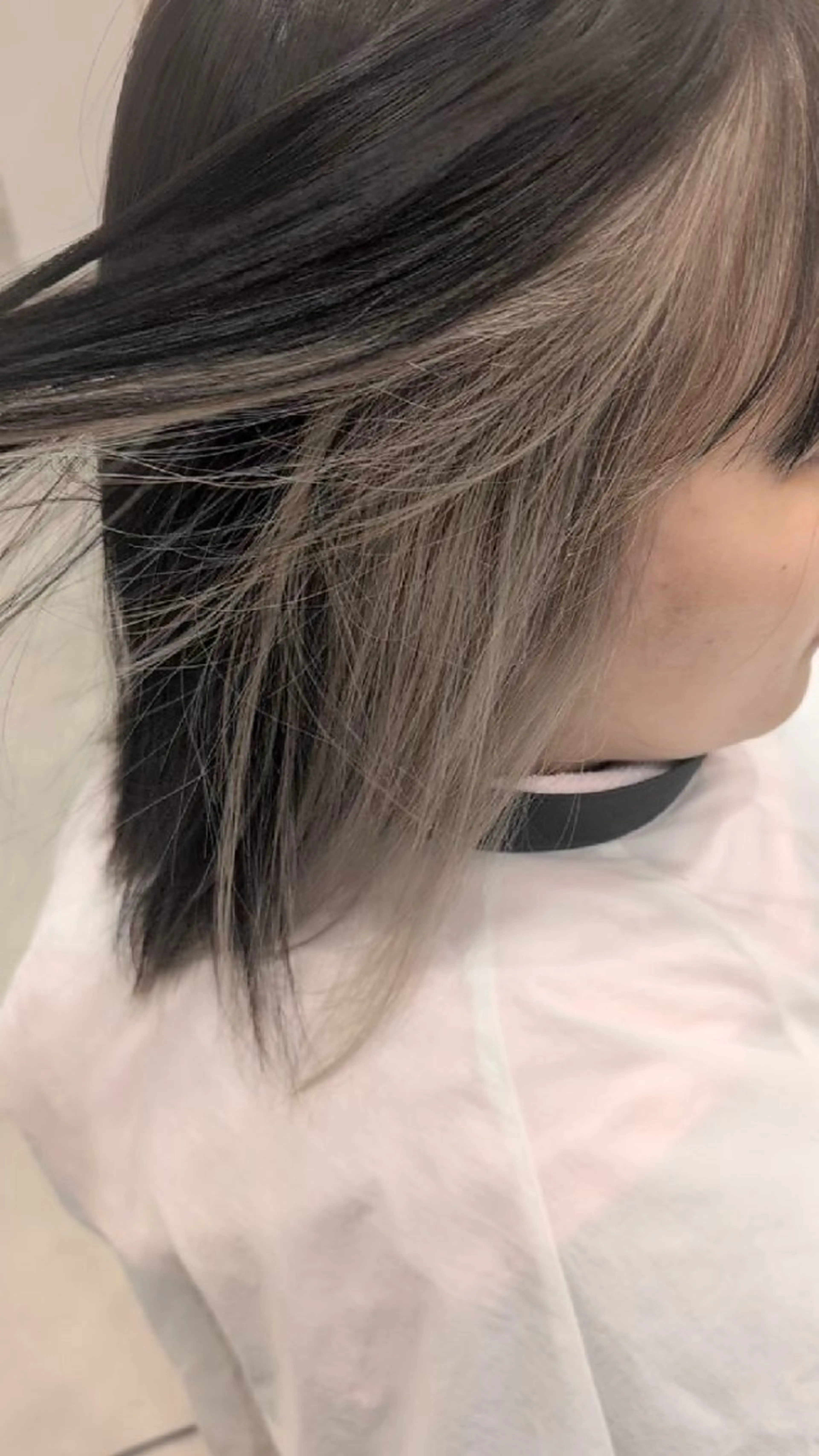 カラー ベージュカラー ミルクティーベージュ CLARITY所属・上田 麗菜のヘアスタイル