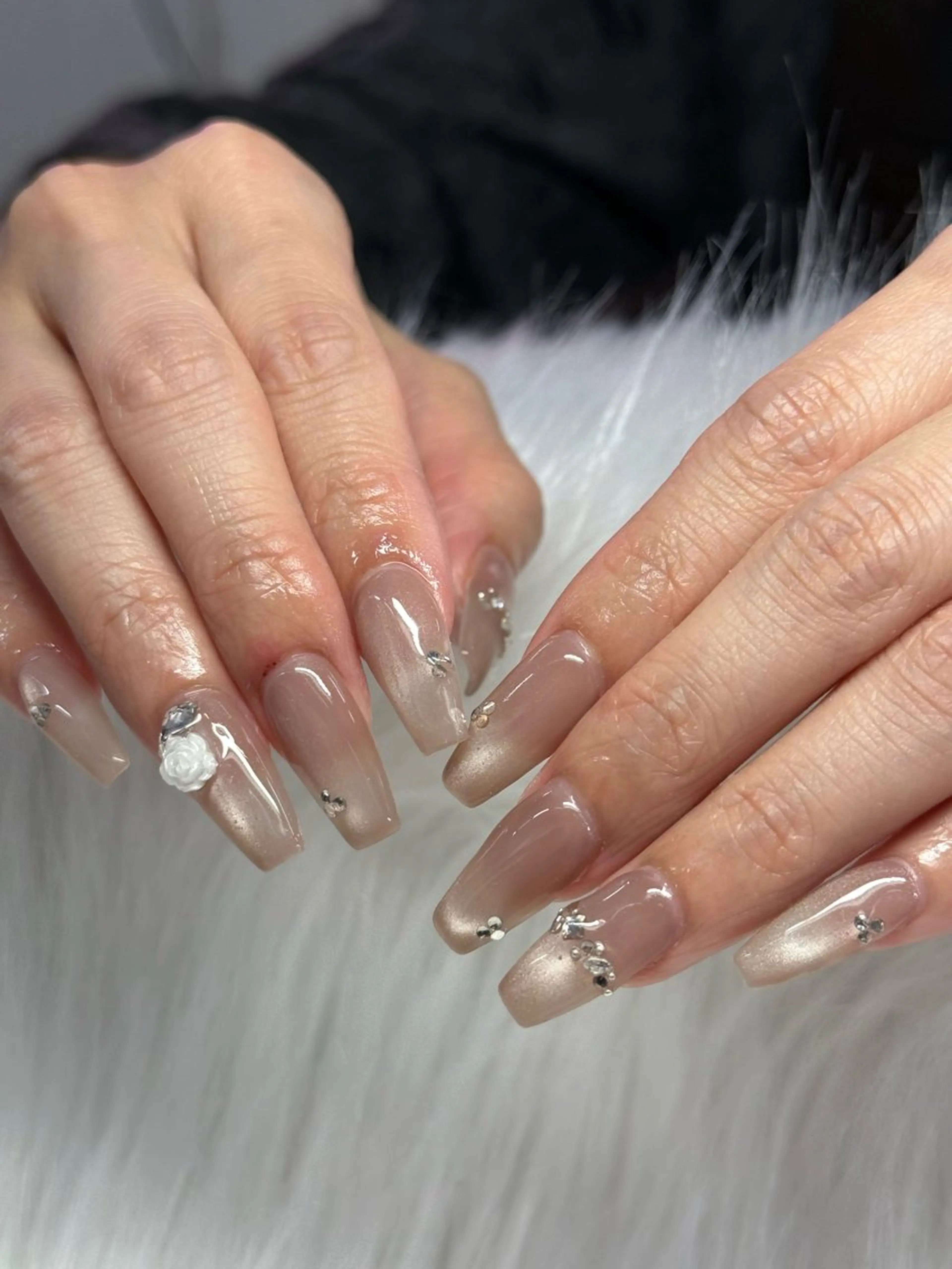 ネイル マグネットネイル ハンドネイル WOLTOKYO渋谷 yunaのネイルデザイン