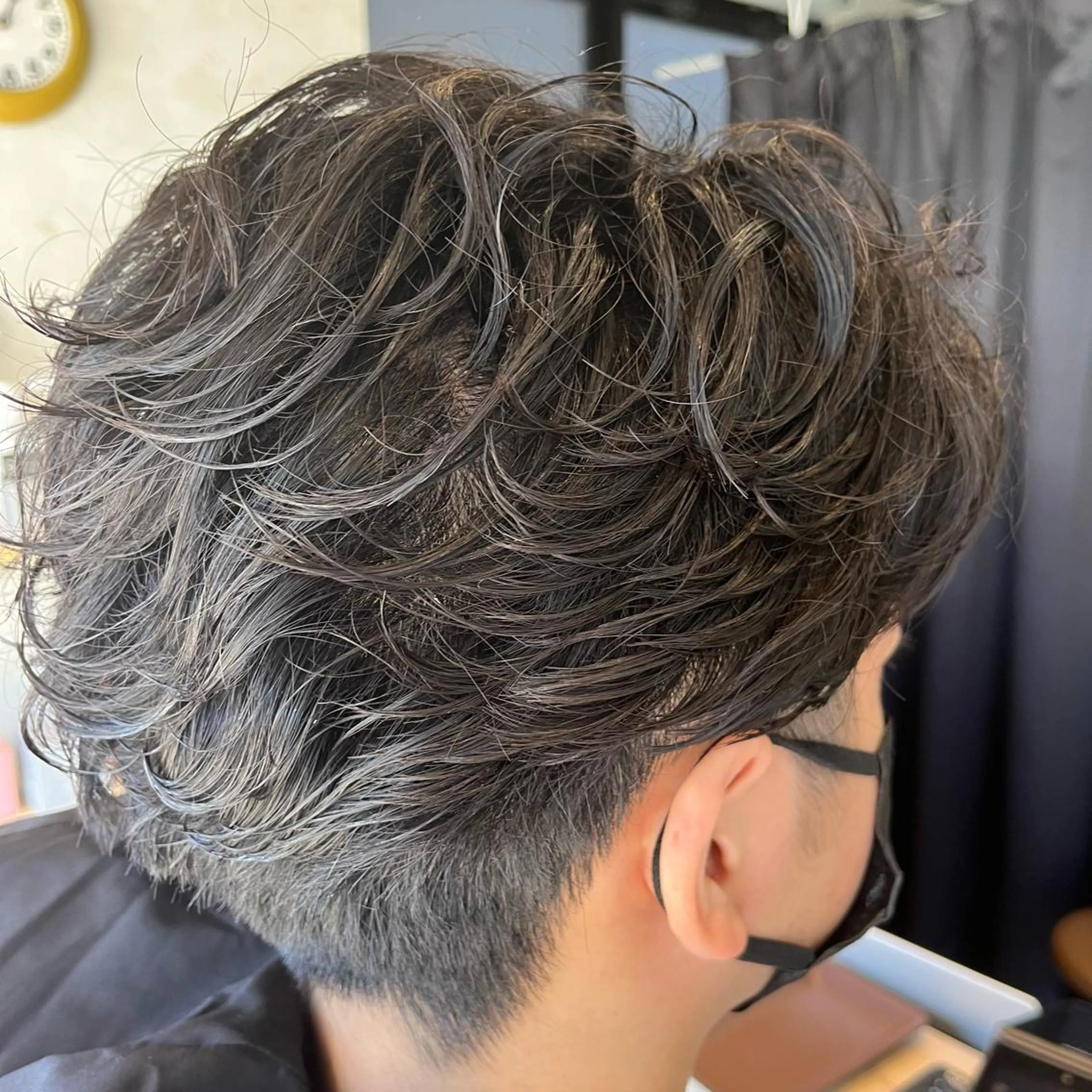 パーマ メンズ メンズパーマ 美粧ほそや所属・斉藤 凜のヘアスタイル