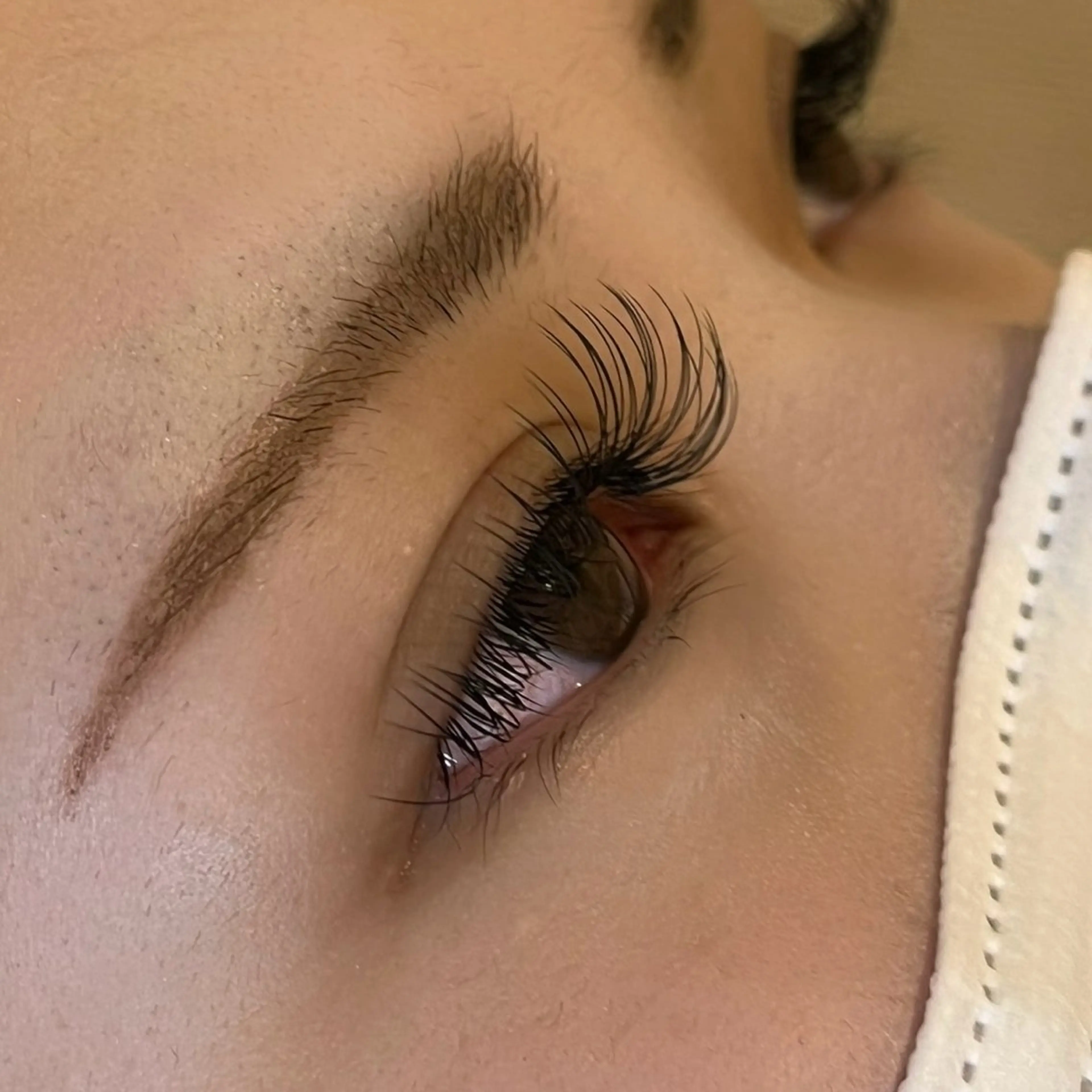 マツエク・マツパ フラットラッシュ diar blue茅ヶ崎店所属・diarblue 今村の眉毛・アイブロウイメージ