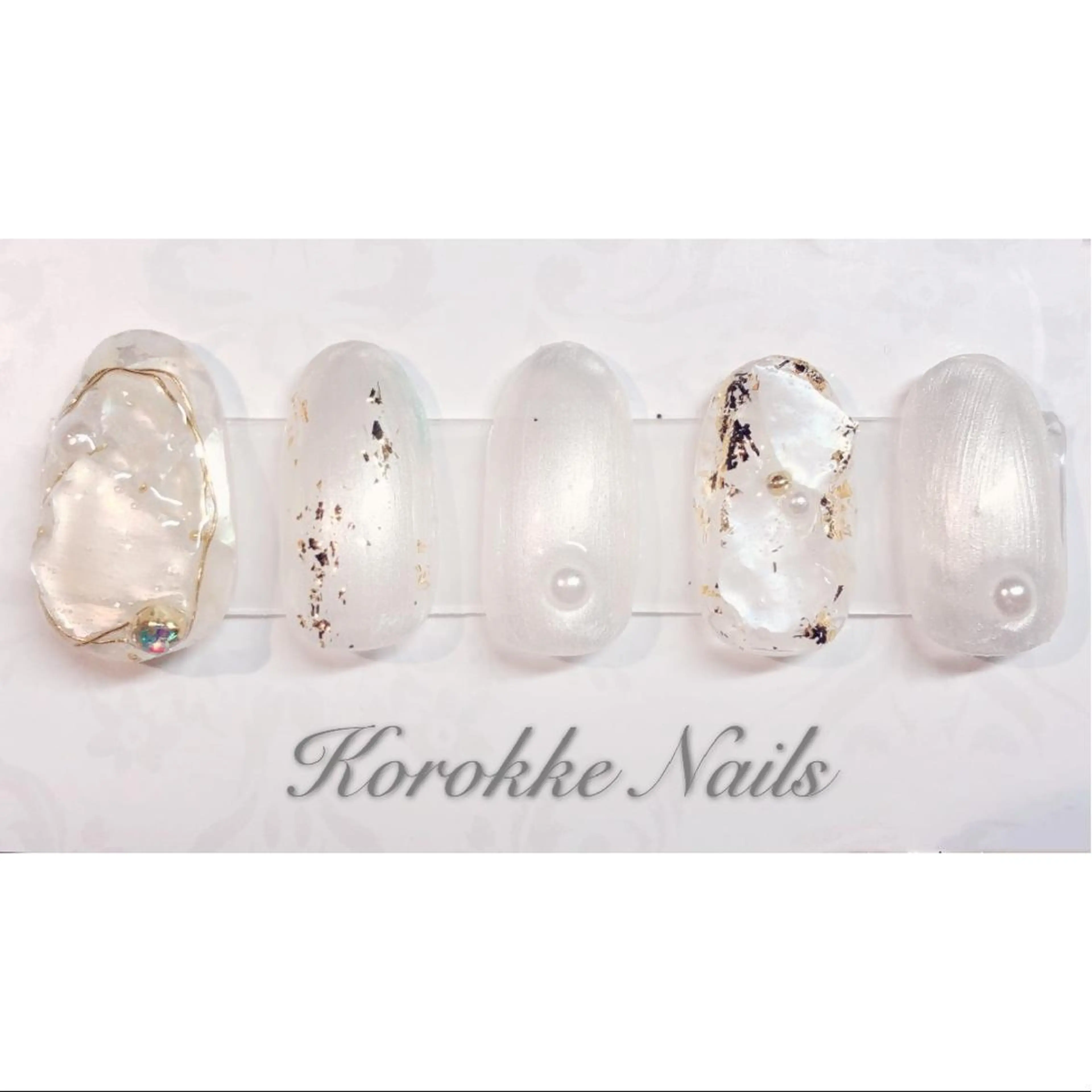 ネイル ホワイト ハンドネイル コロッケネイル所属・星野 ゆきのネイルデザイン