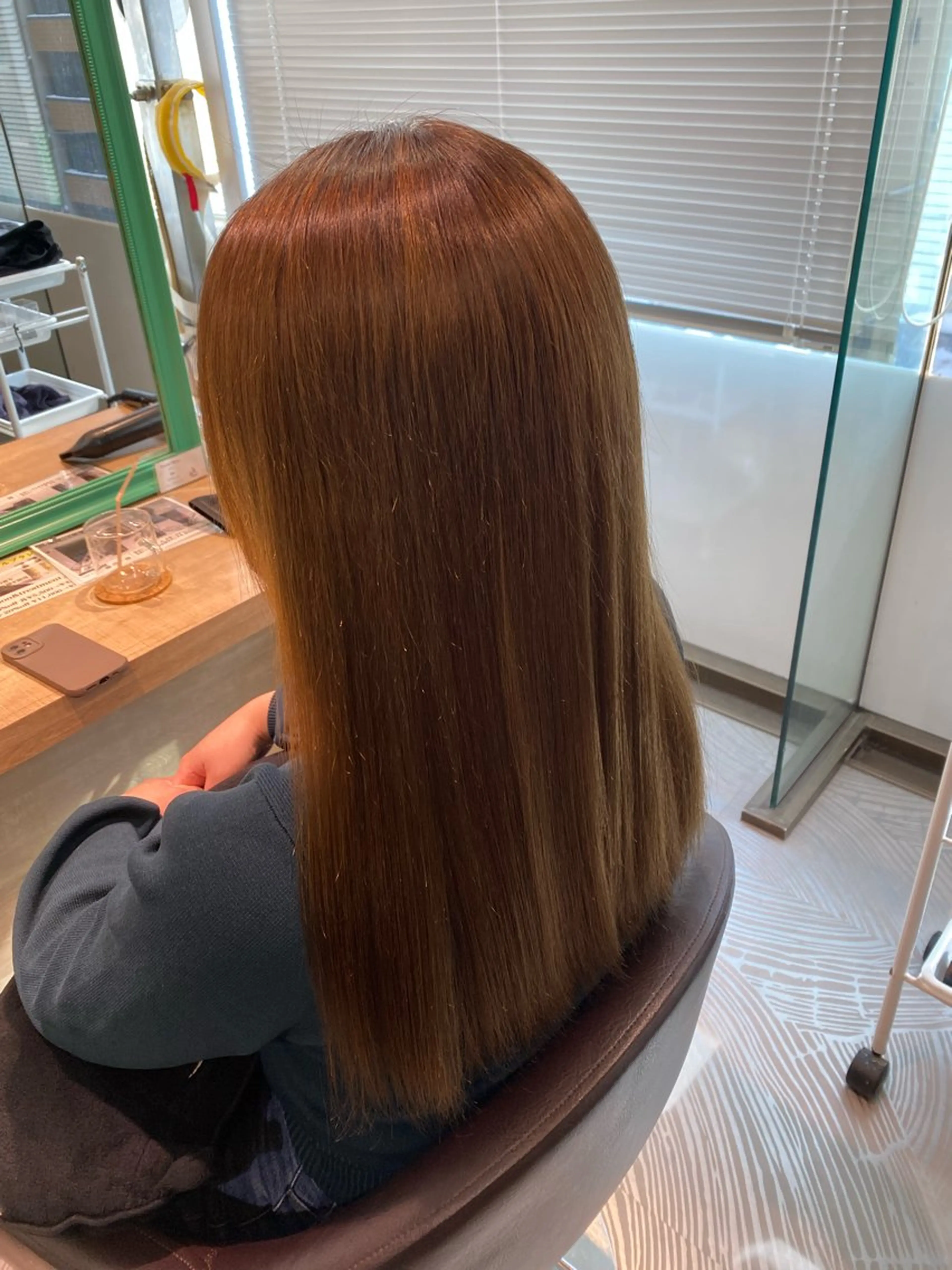 ロング 縮毛矯正 岡本樹一 🍁のヘアスタイル