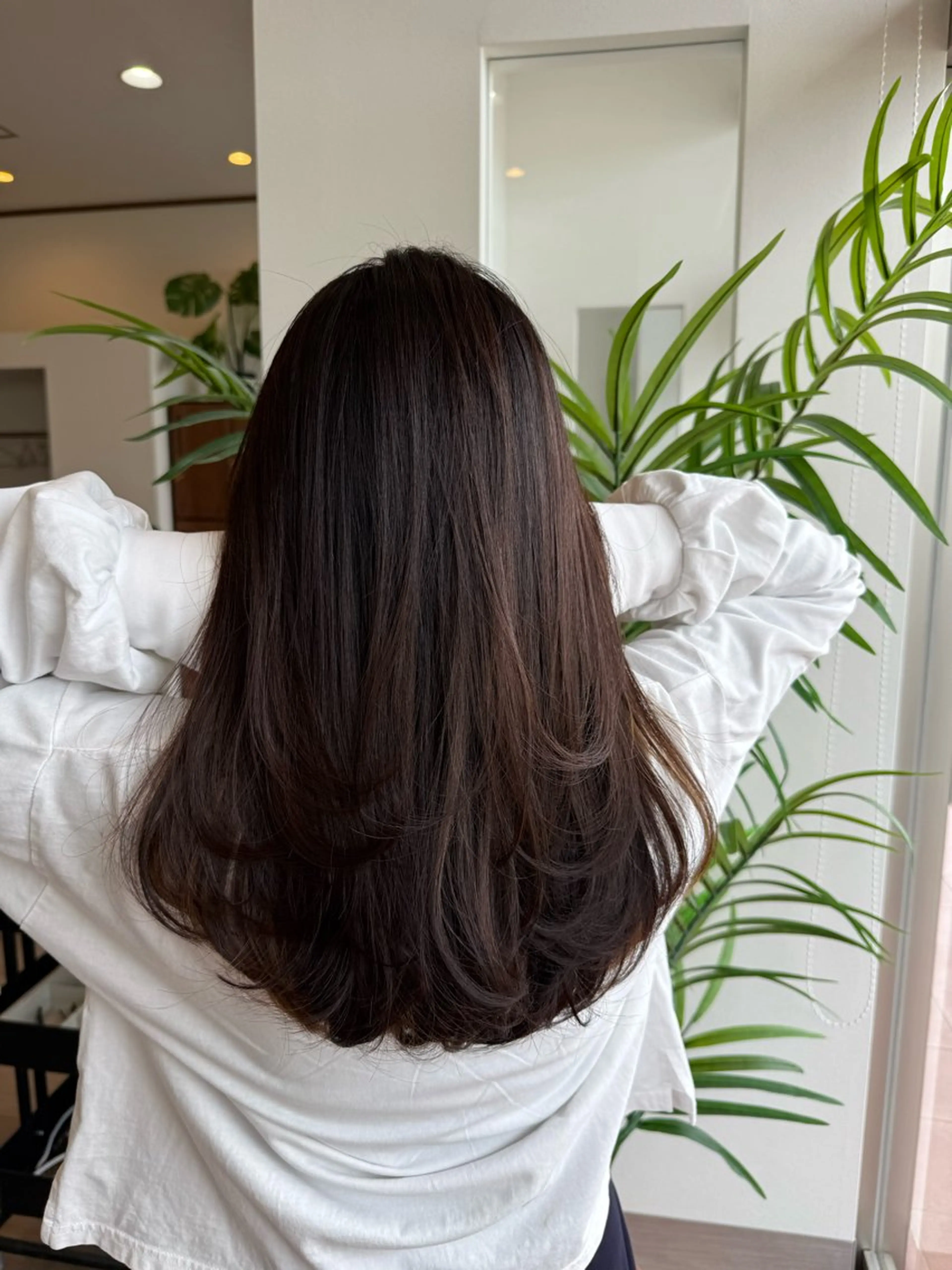 ロング レイヤーカット カット ATOREL まののヘアスタイル