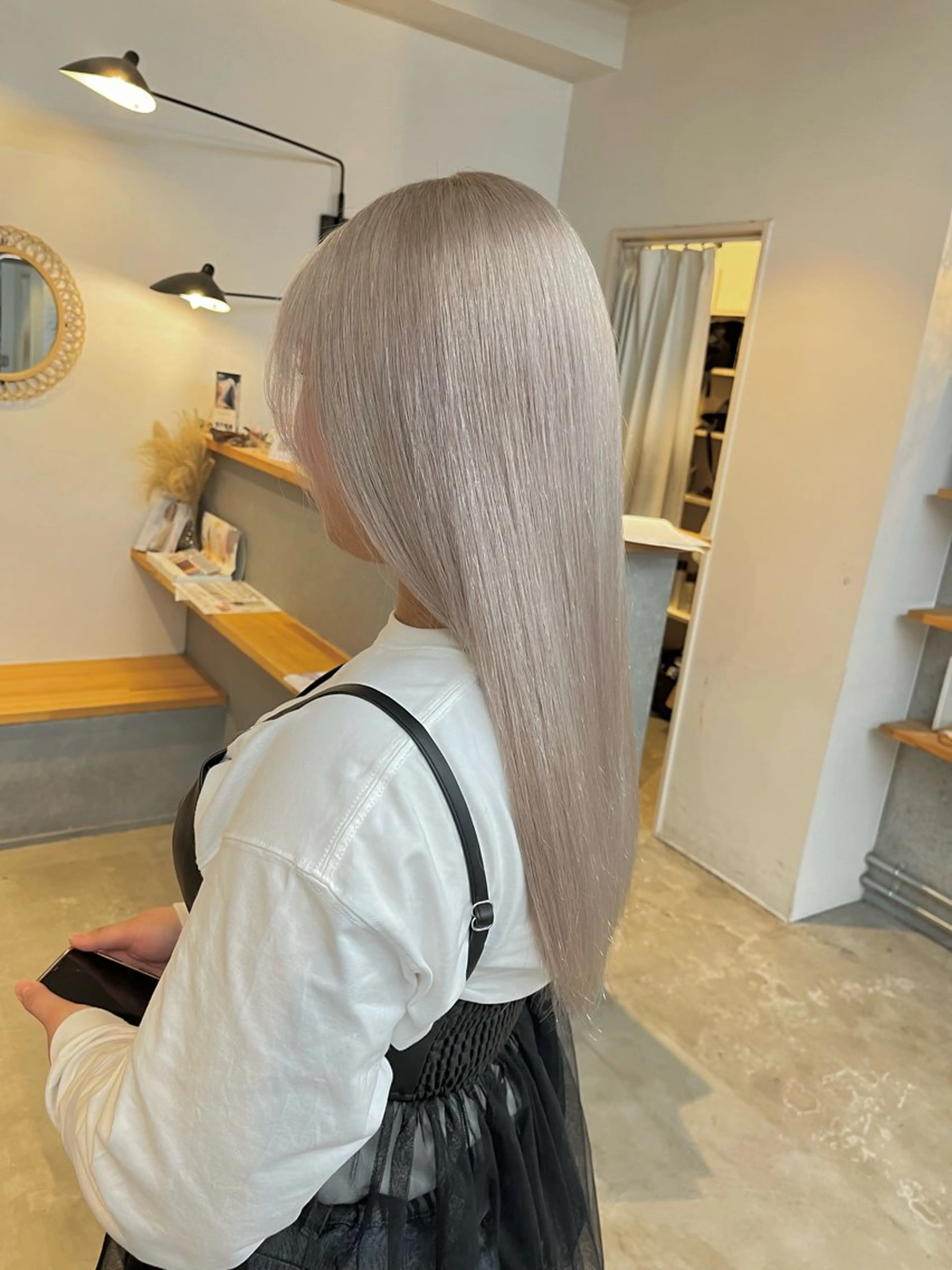 ロング カラー ヘアカラー ハイトーンカラ ー/小川のヘアスタイル