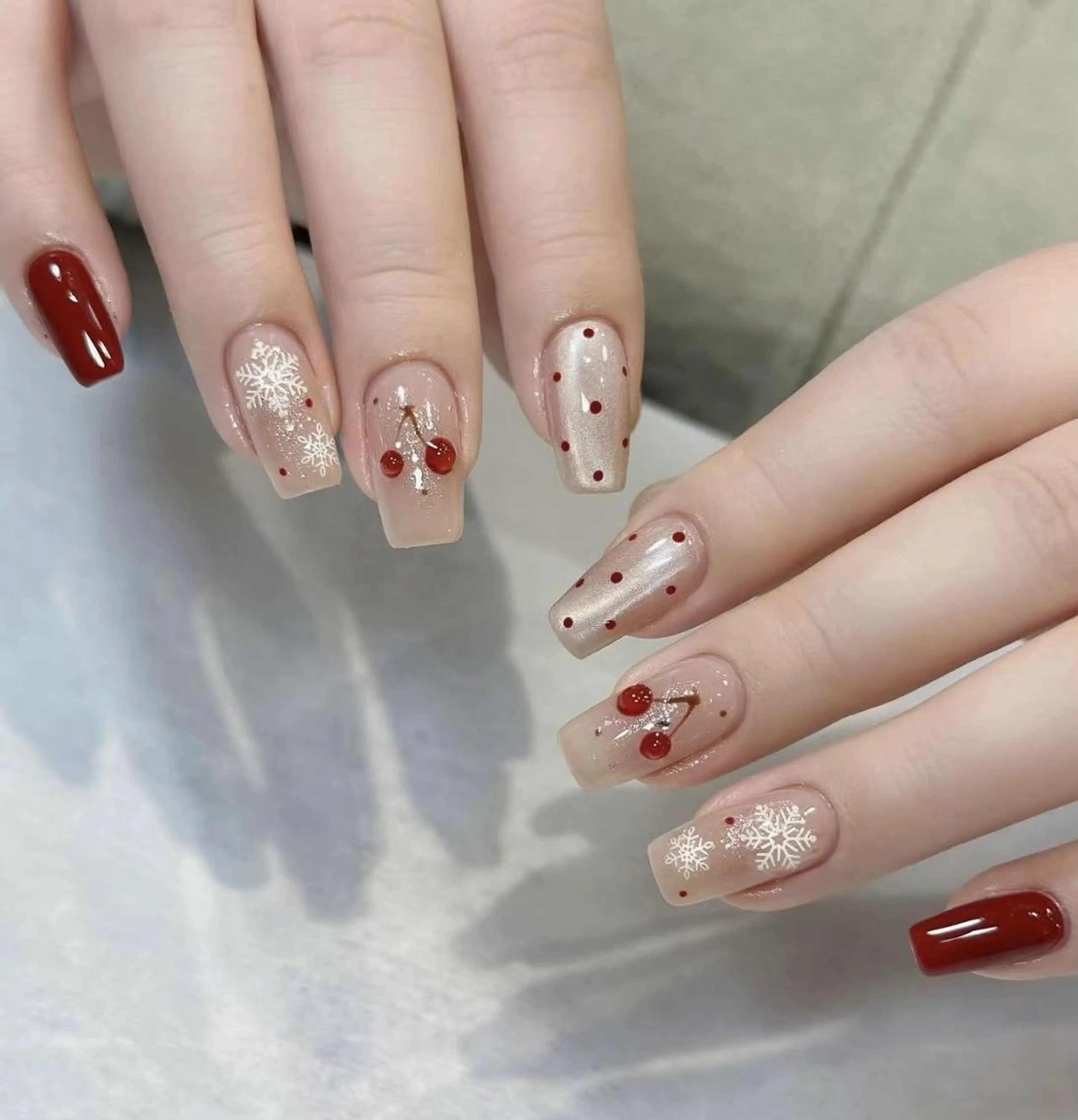 ロング カラー ベージュカラー グラデーションカラー ピンクカラー 韓国風ヘア ハンドネイル Bling Salonのネイルデザイン