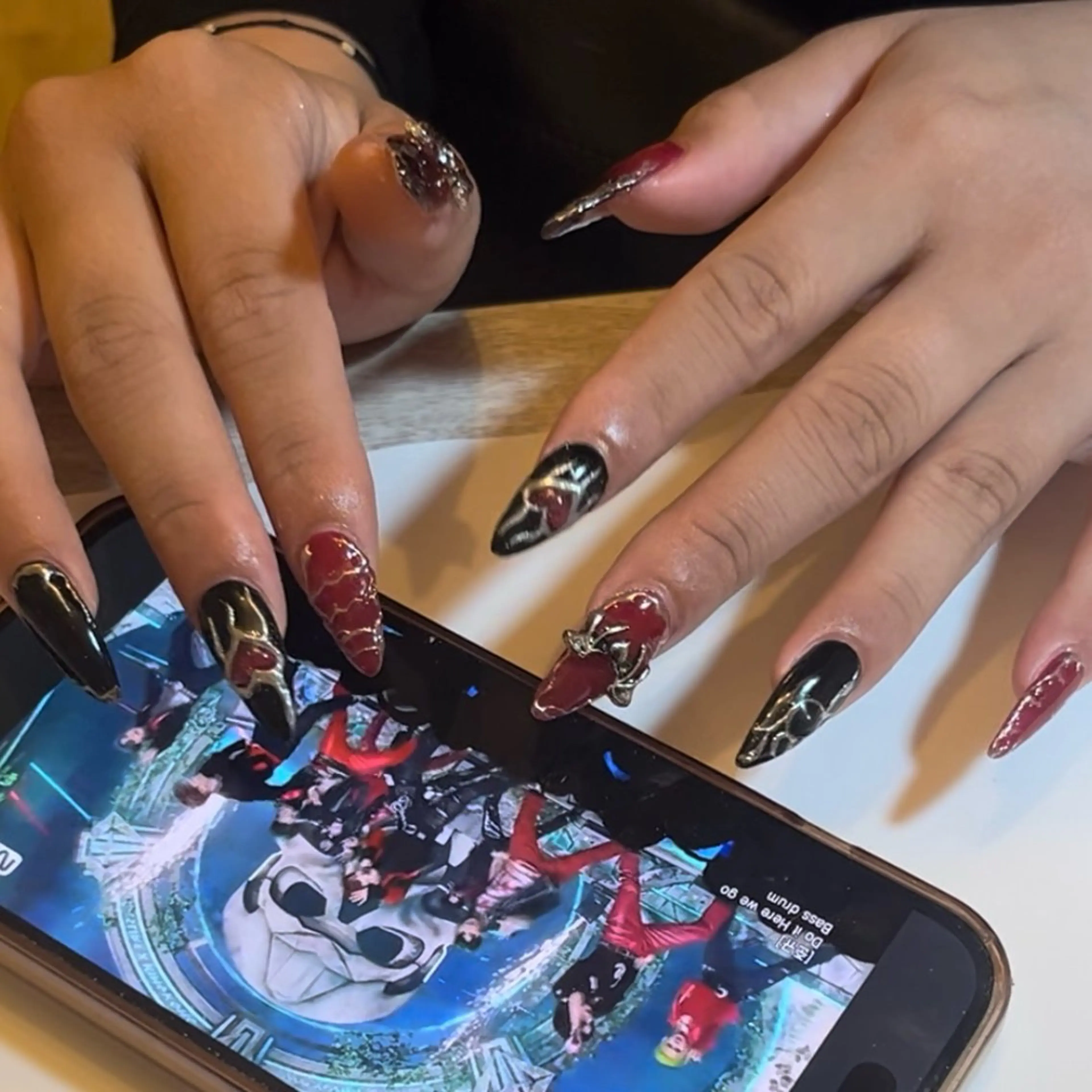 ネイル Luce所属・Luce Ibukiのネイルデザイン