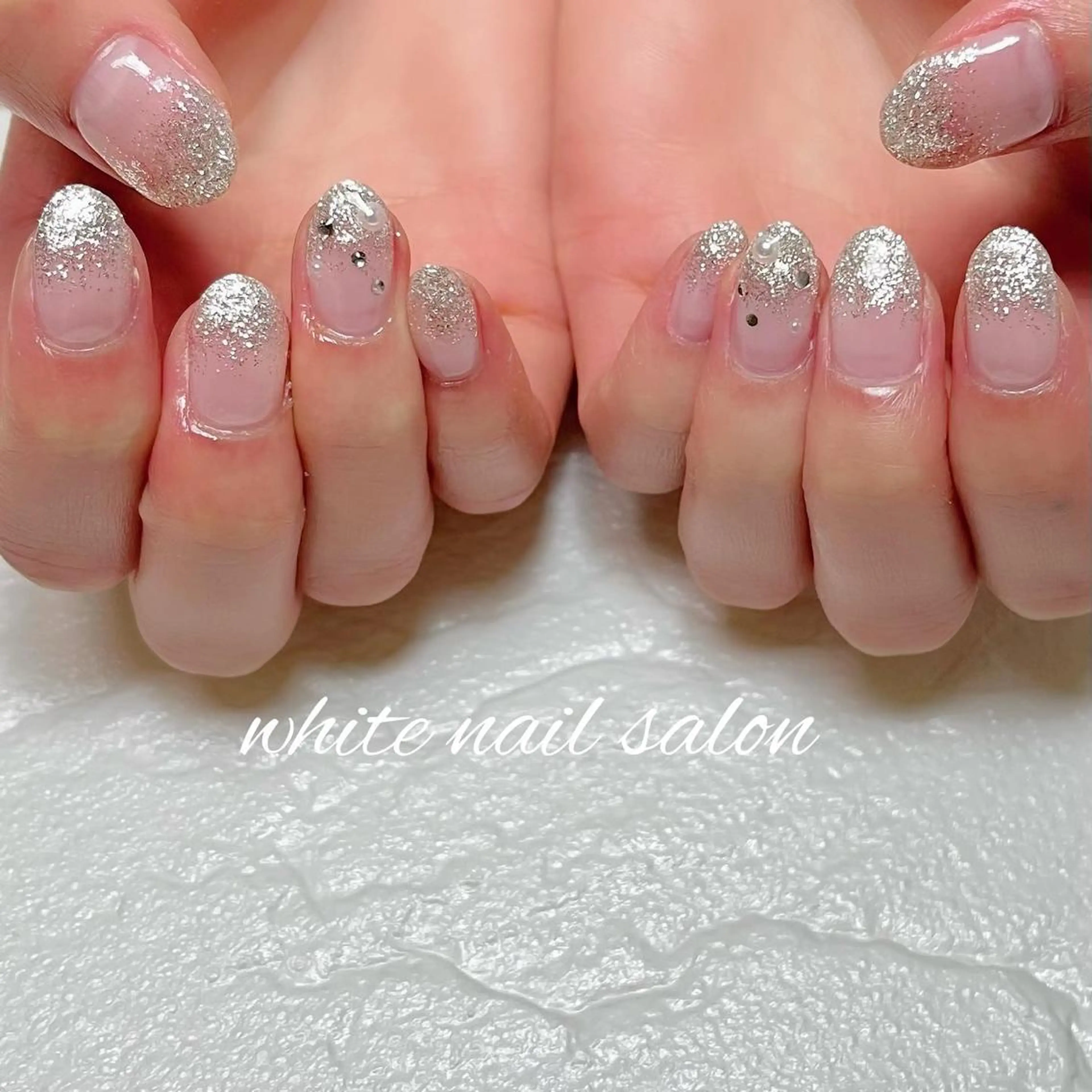 ネイル フットネイル ジェルネイル ハードジェル ラメ(グリッター) 持ち込み ハンドネイル white nail salonのネイルデザイン