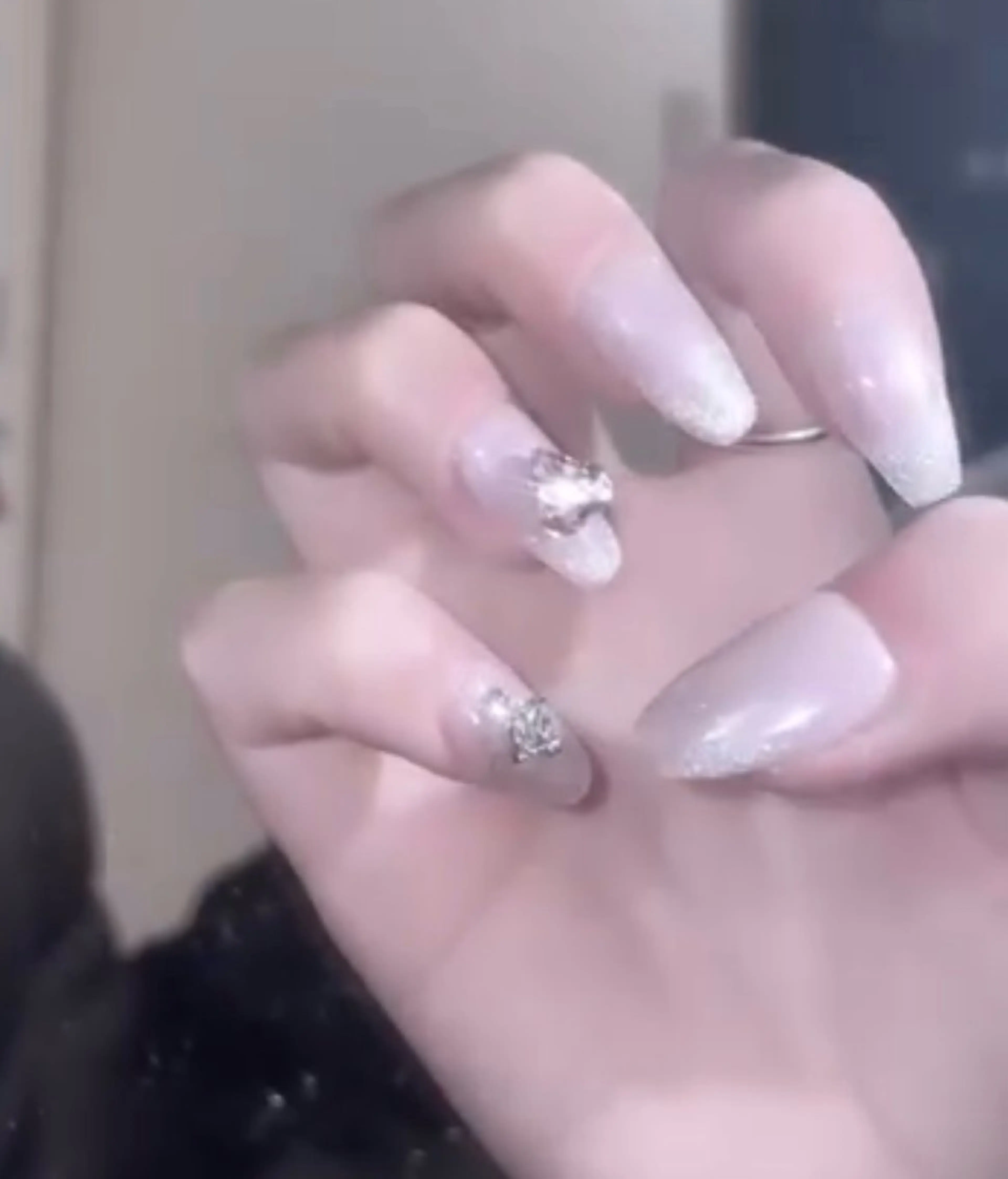 ネイル Orchid Bloomのネイルデザイン