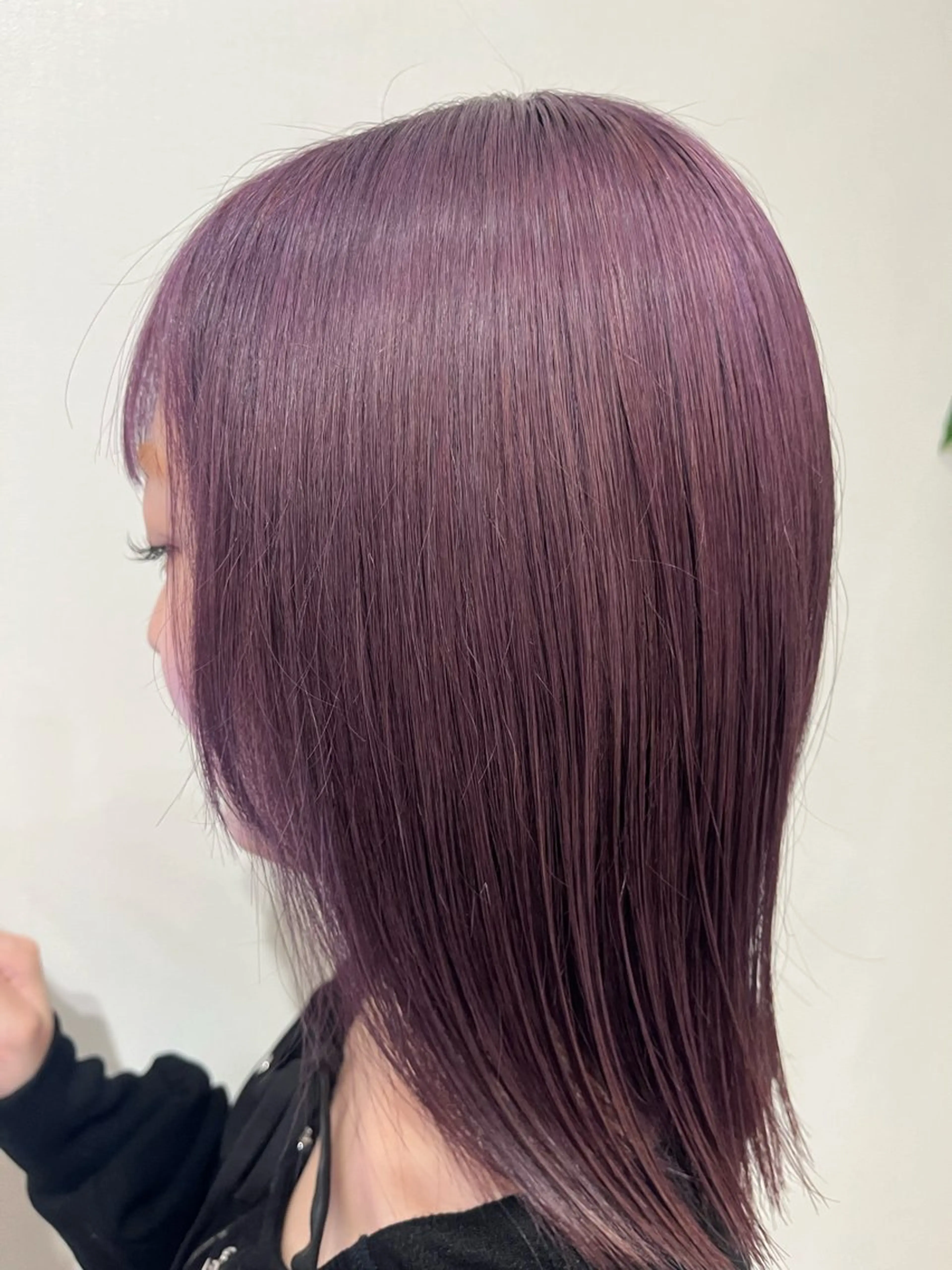 ショート ヘアカラー トリートメント ブリーチ髪質改善 田中 俊輔のヘアスタイル