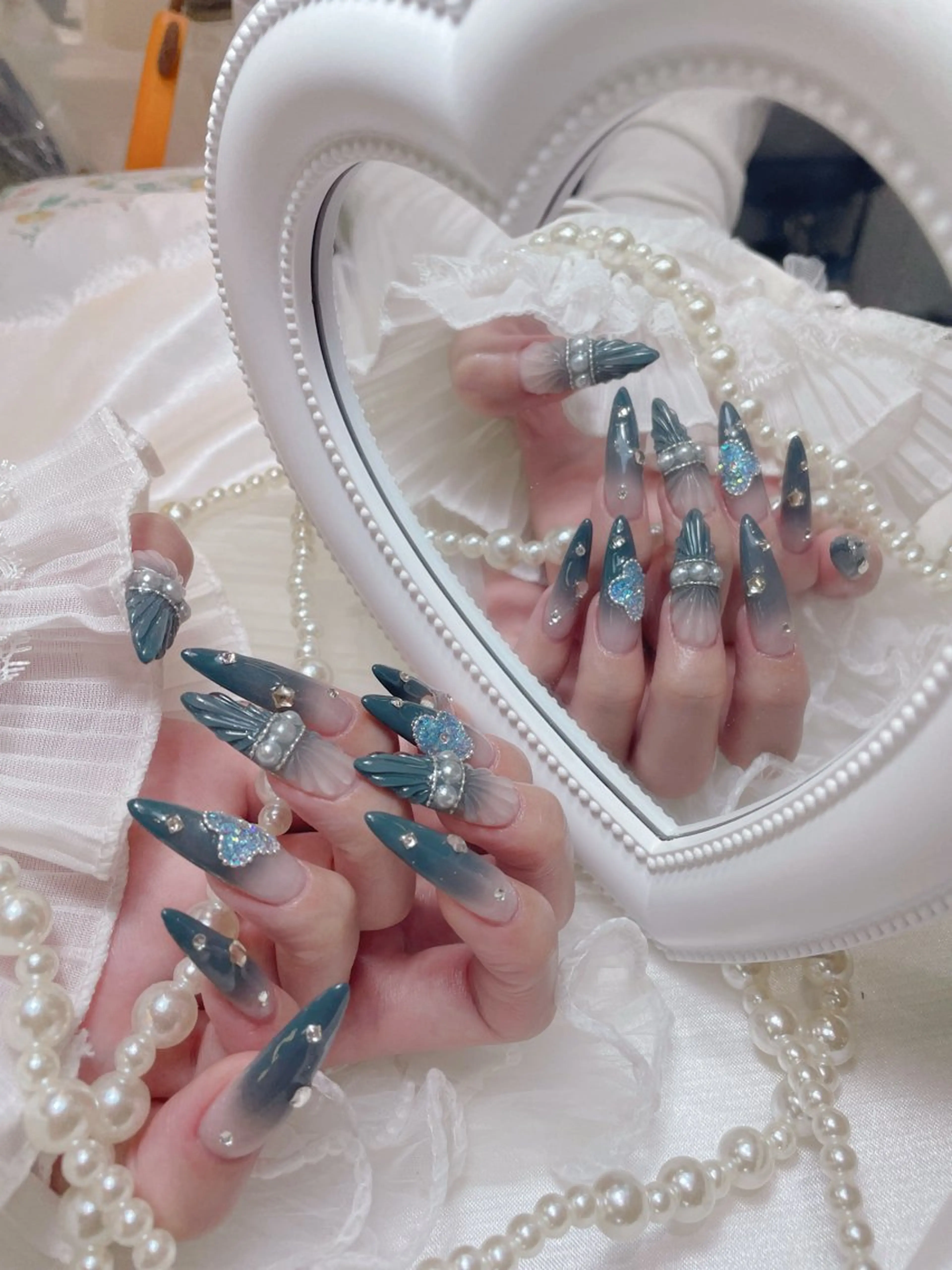 ネイル クリアネイル ロングネイル マグネットネイル 大理石ネイル(マーブル) 春ネイル ハンドネイル princess👑 木戸 唯のネイルデザイン