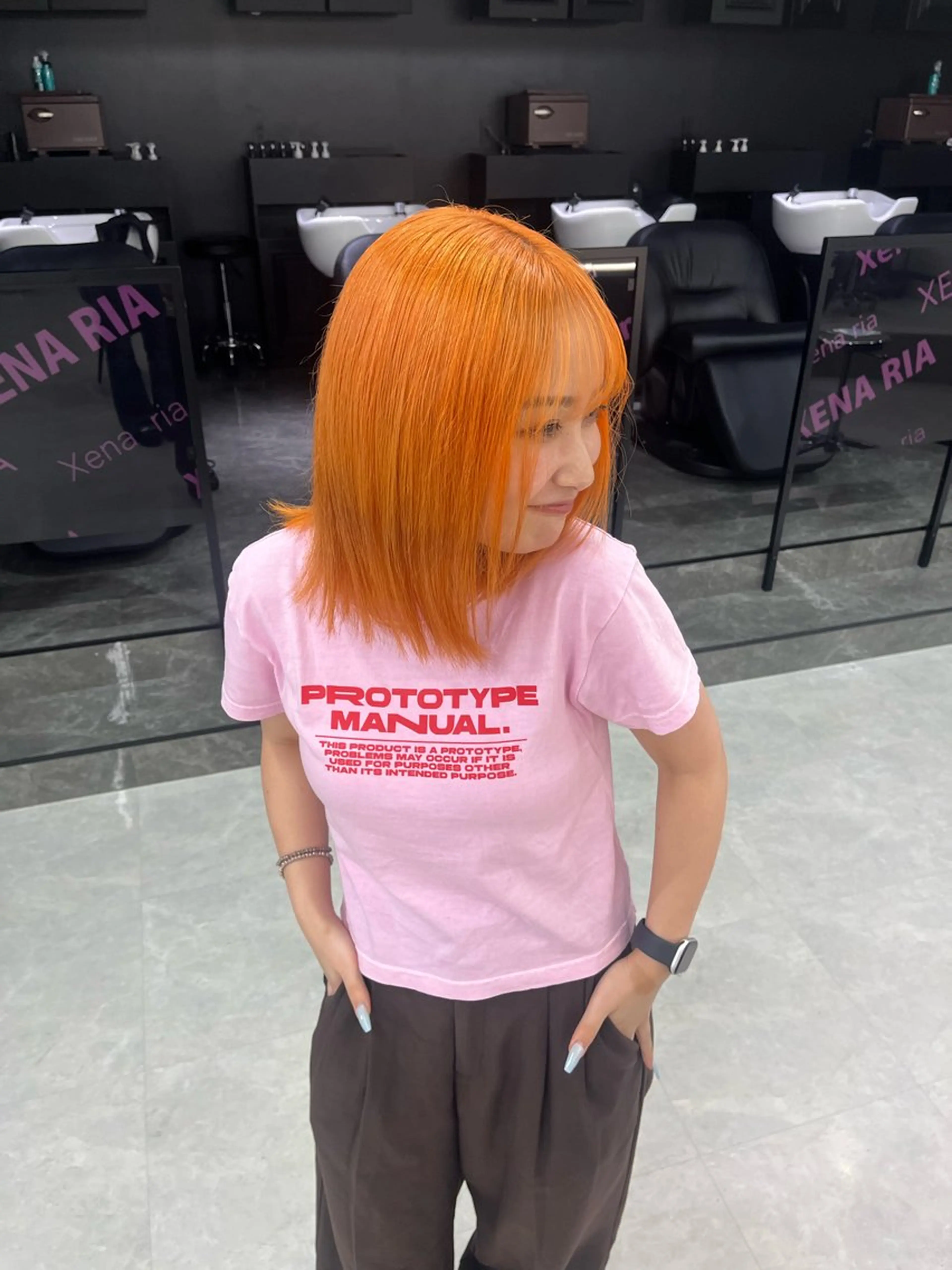 カラー ブリーチ オレンジ ririka /ブリーチカラーのヘアスタイル