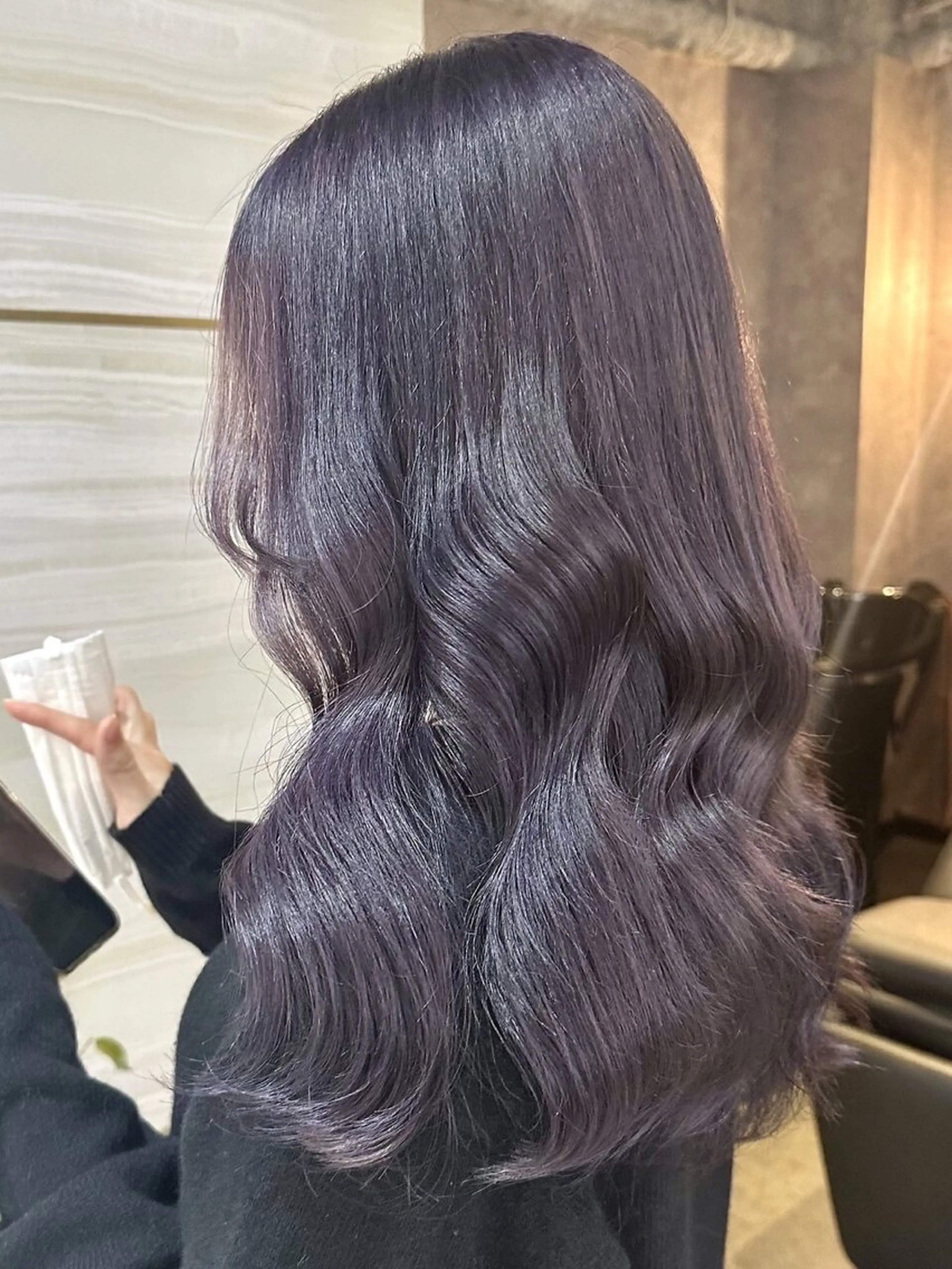 ロング カラー 🩶mana🩶艶髪 /カラーオンカラーのヘアスタイル