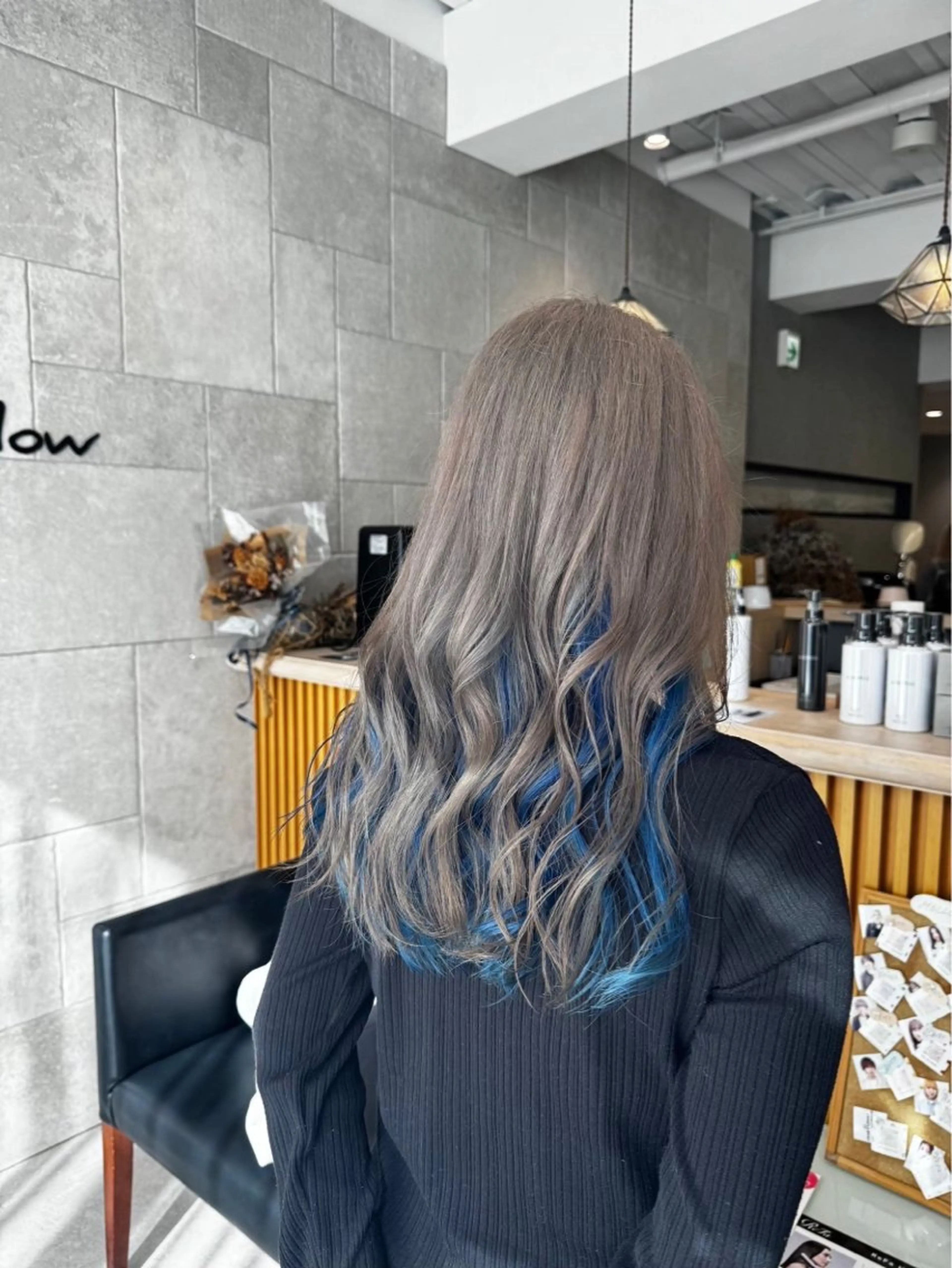 インナーカラー＋フルカラー(ブリーチ込み)の写真