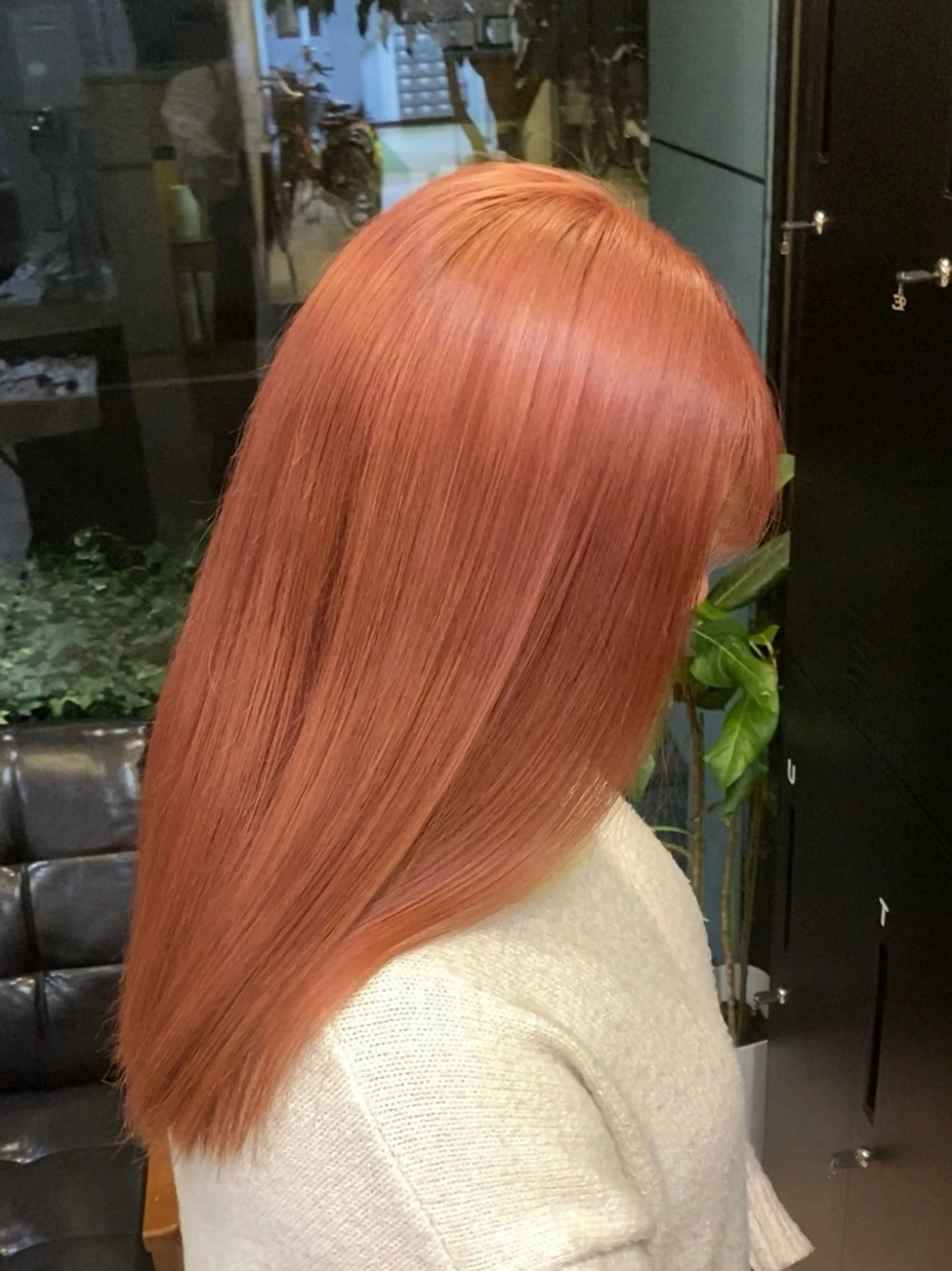 セミロング カラー 西田辺/ タカスナオヤのヘアスタイル