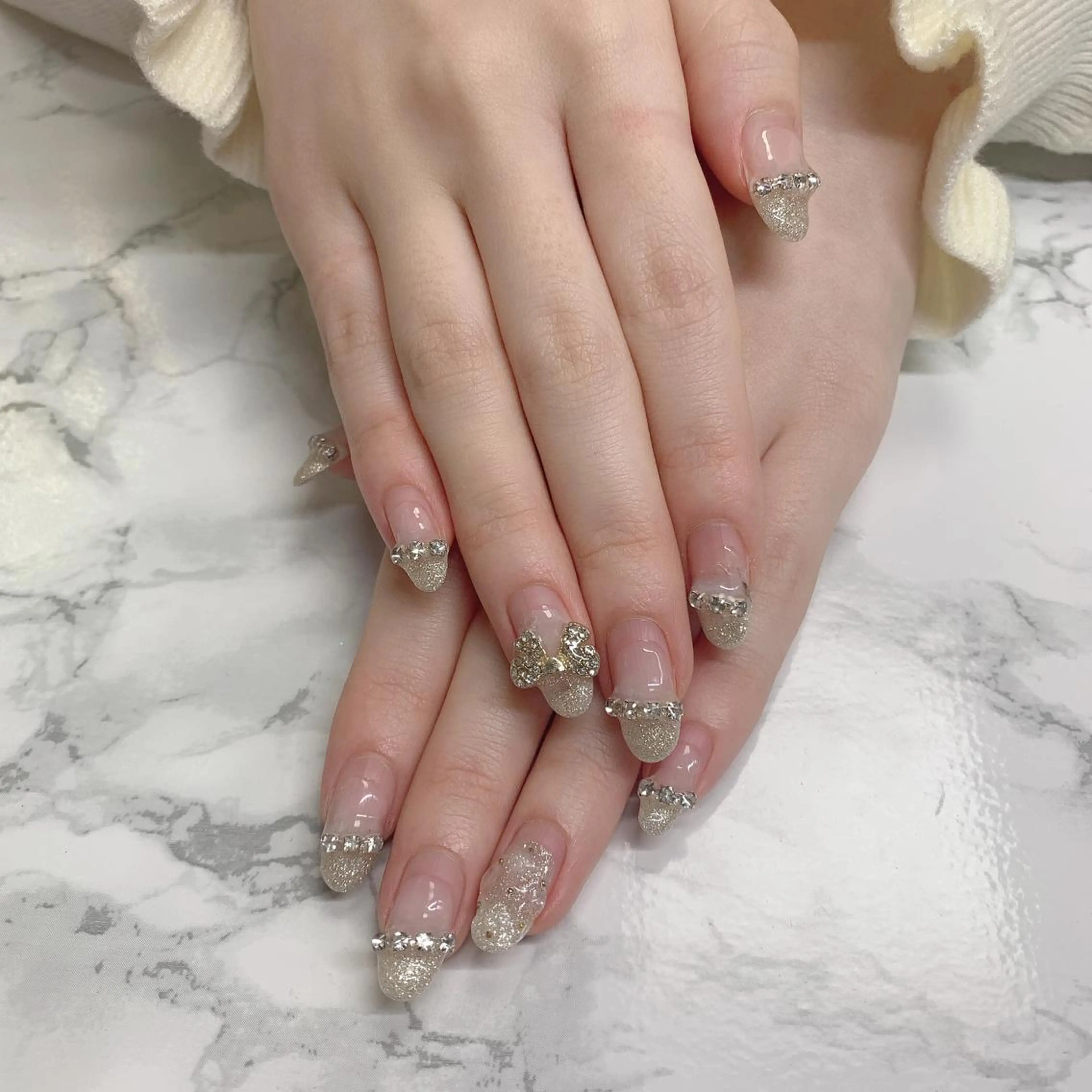 ネイル はな💎ネイル ワンホン、長さ出しのネイルデザイン