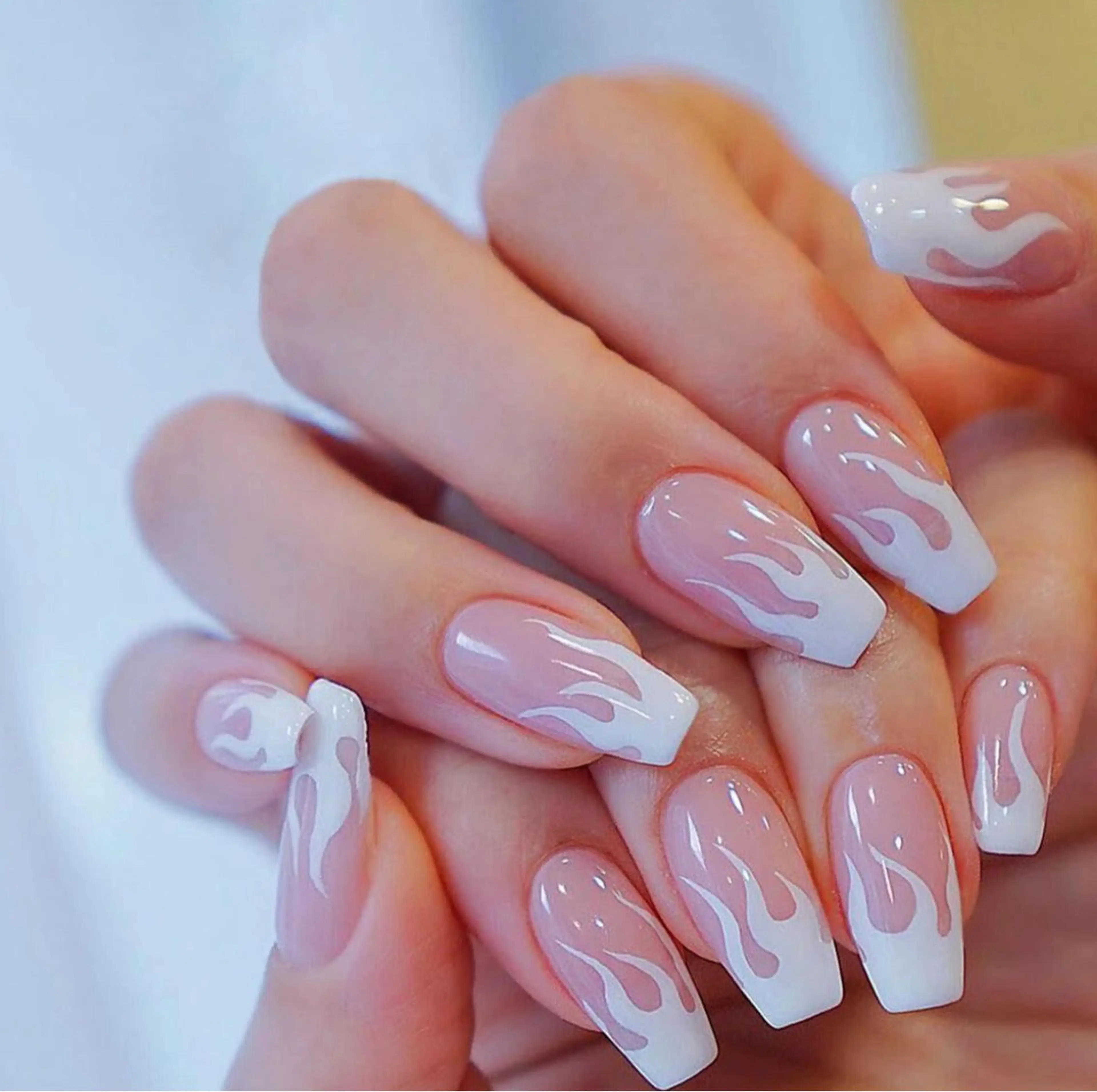 ネイル Queen Nail 　クイーンネイルのネイルデザイン