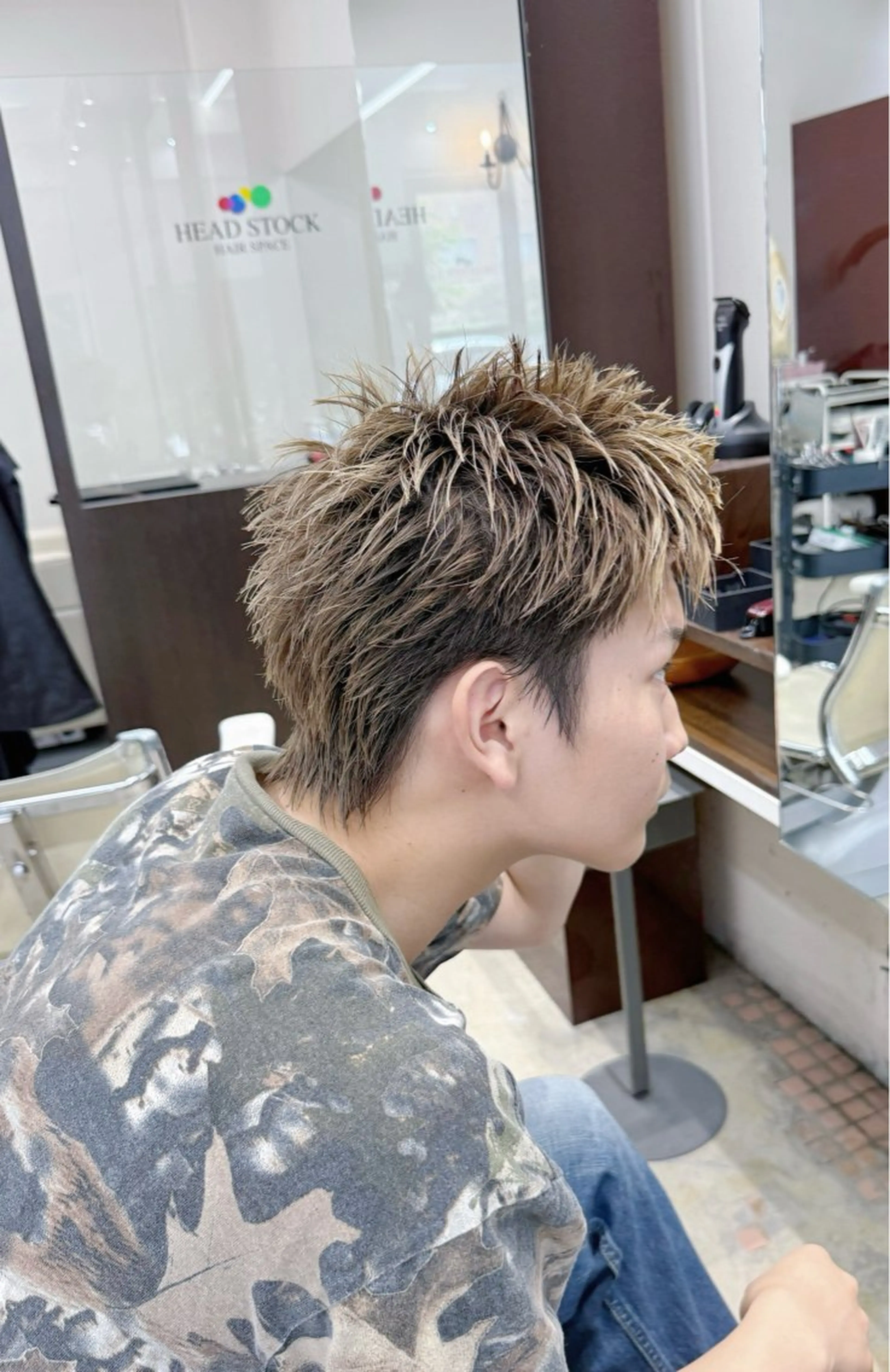 メンズ headstock所属・31日カットパーマ枠 のすけ【五位堂】のヘアスタイル