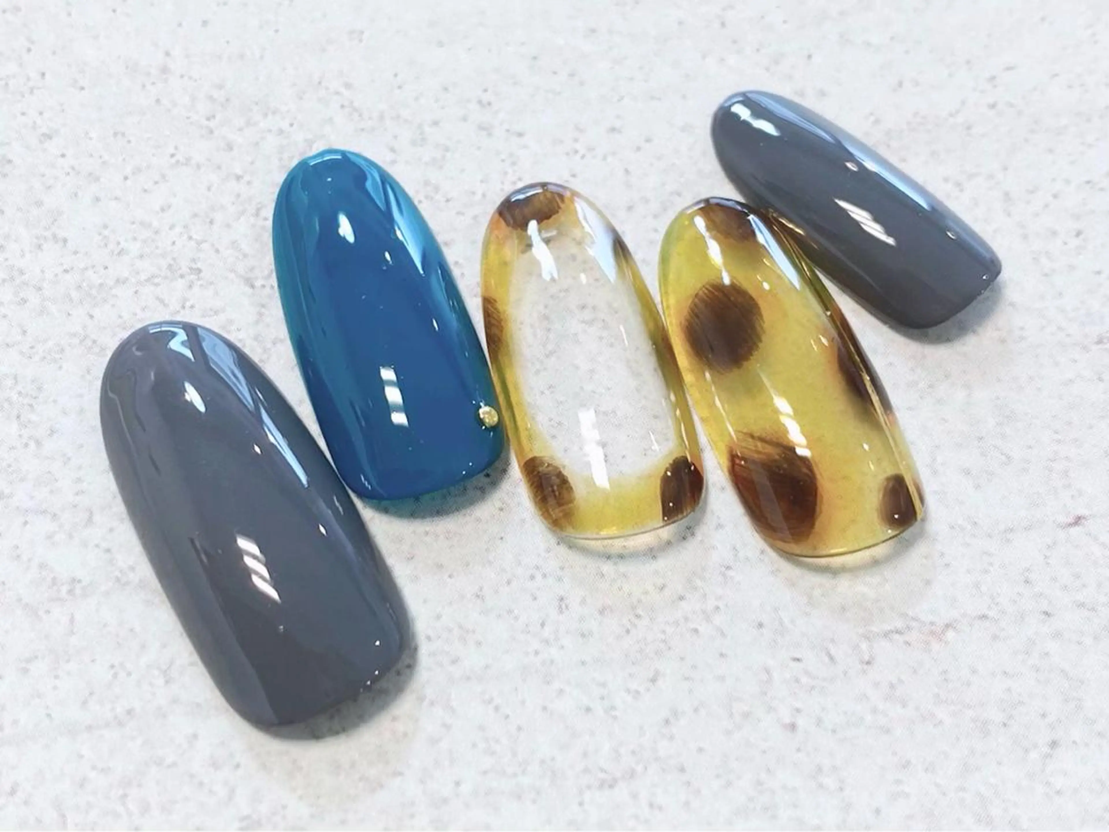 ネイル Nail salon mewのネイルデザイン