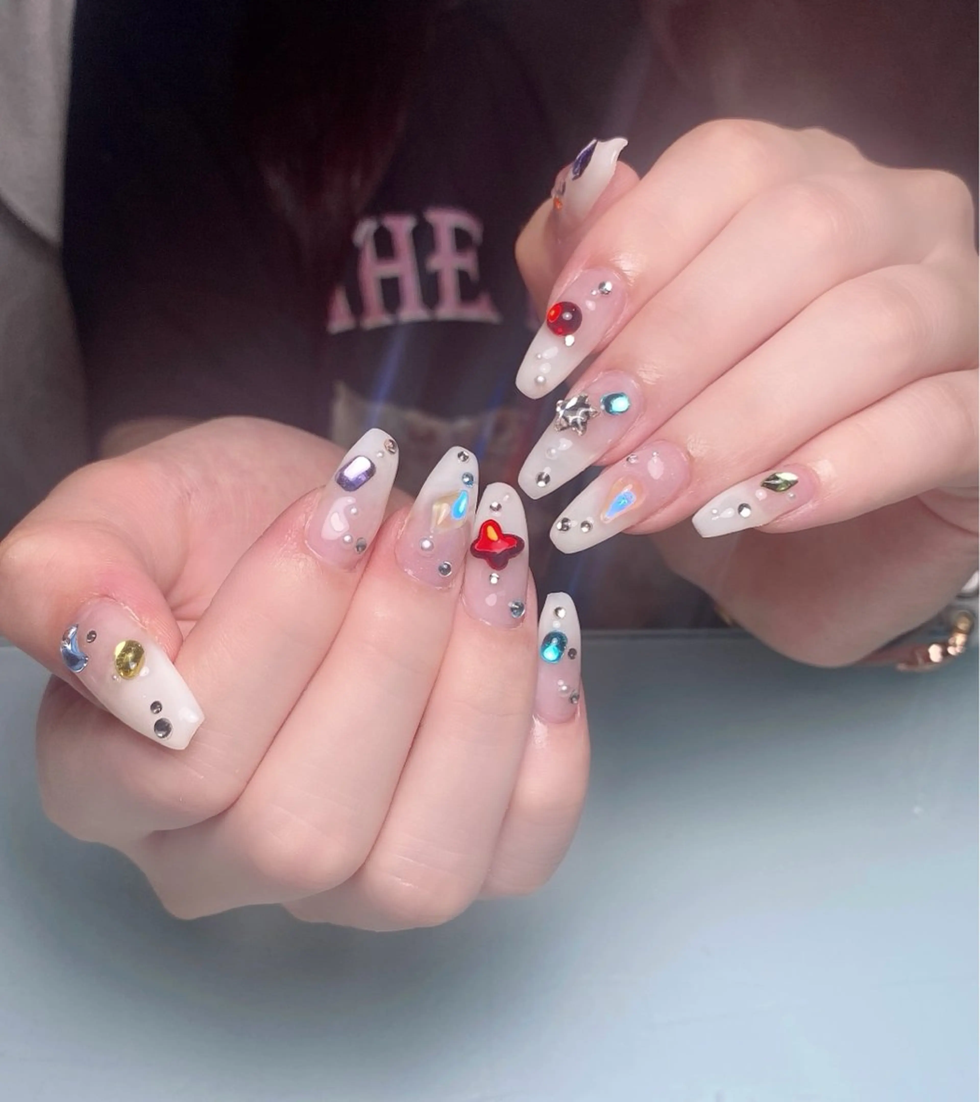 ネイル ハンドネイル ハンドケア Hi Beauty 渋谷(ネイル、ハイパーナイフ6、脂肪れいきゃく、マッサージ＆エステサロン)所属・Hi beauty 渋谷のネイルデザイン