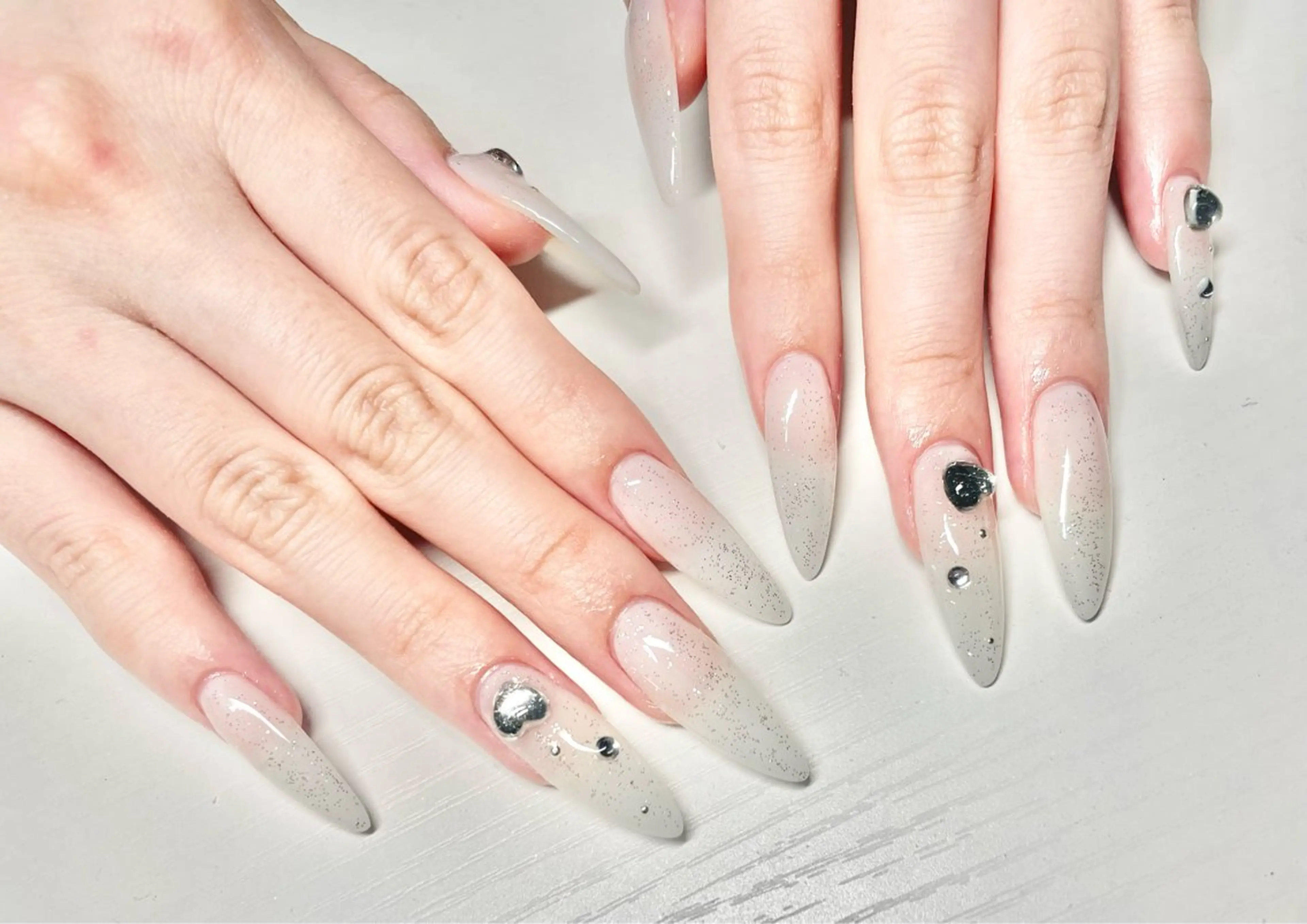 ネイル FILL nail古河店所属・FILL nail SHIORIのネイルデザイン