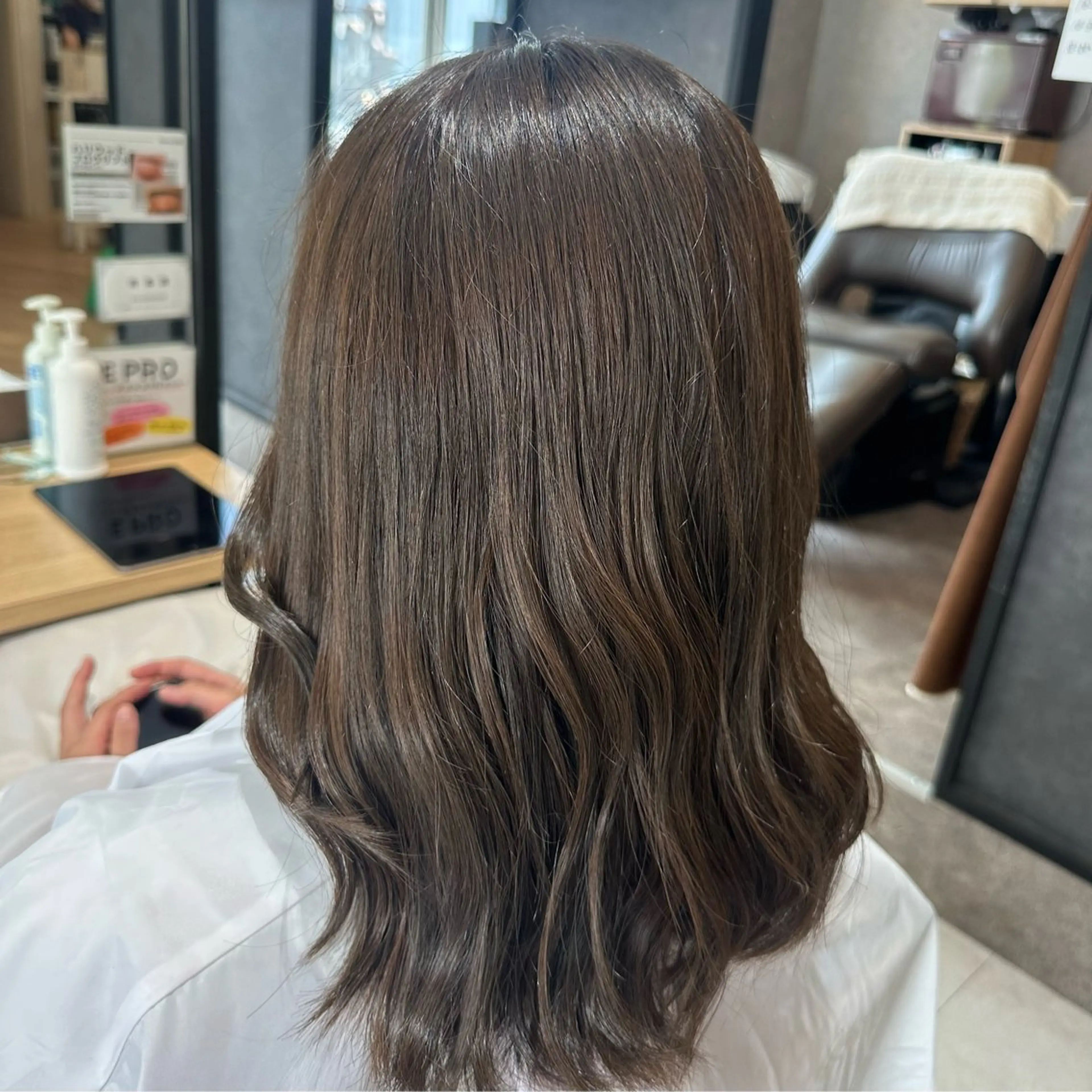 セミロング カラー ヘアアレンジ 森田 美帆のヘアスタイル