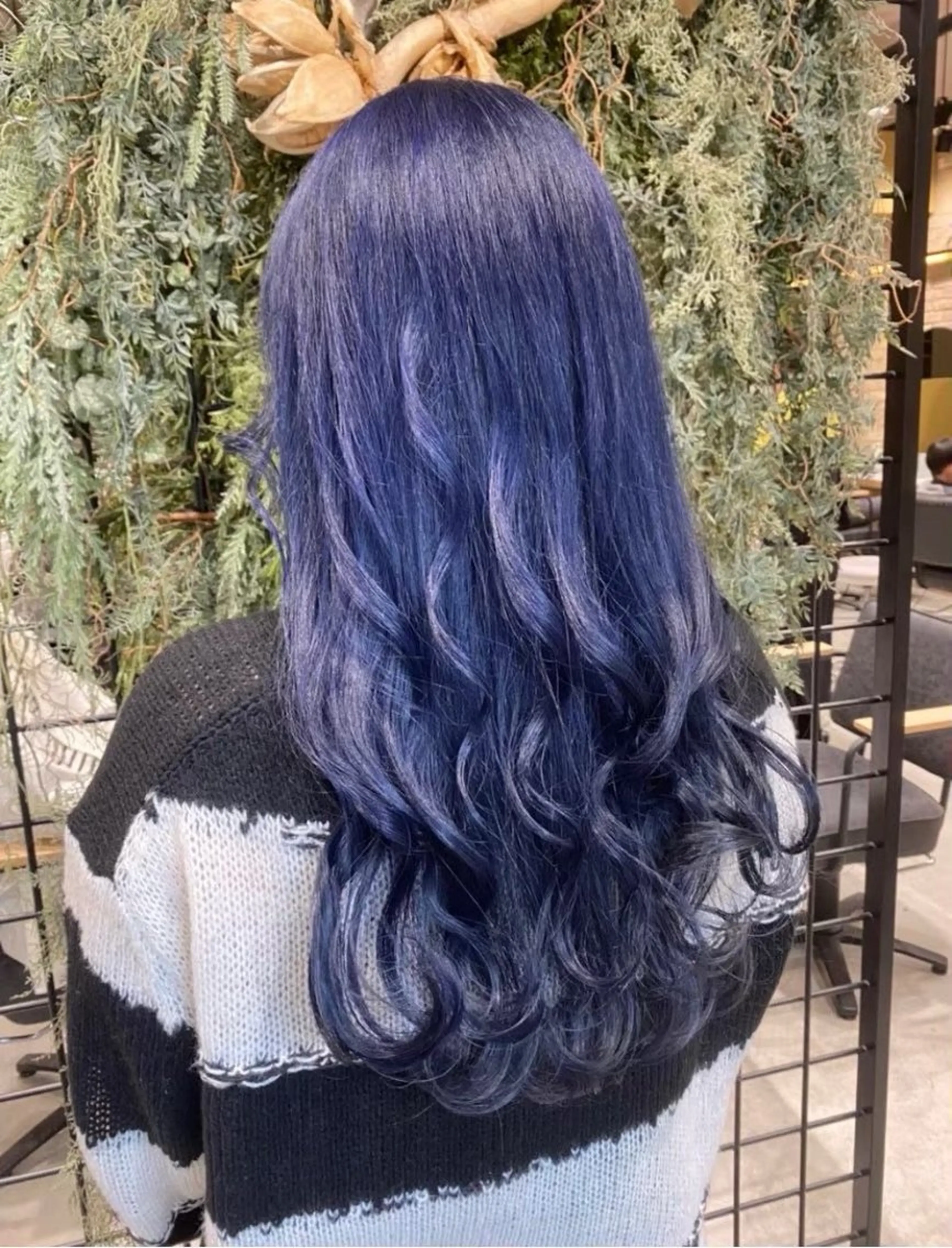 ショート カラー ハイトーン/レイヤー /メンズパーマのヘアスタイル