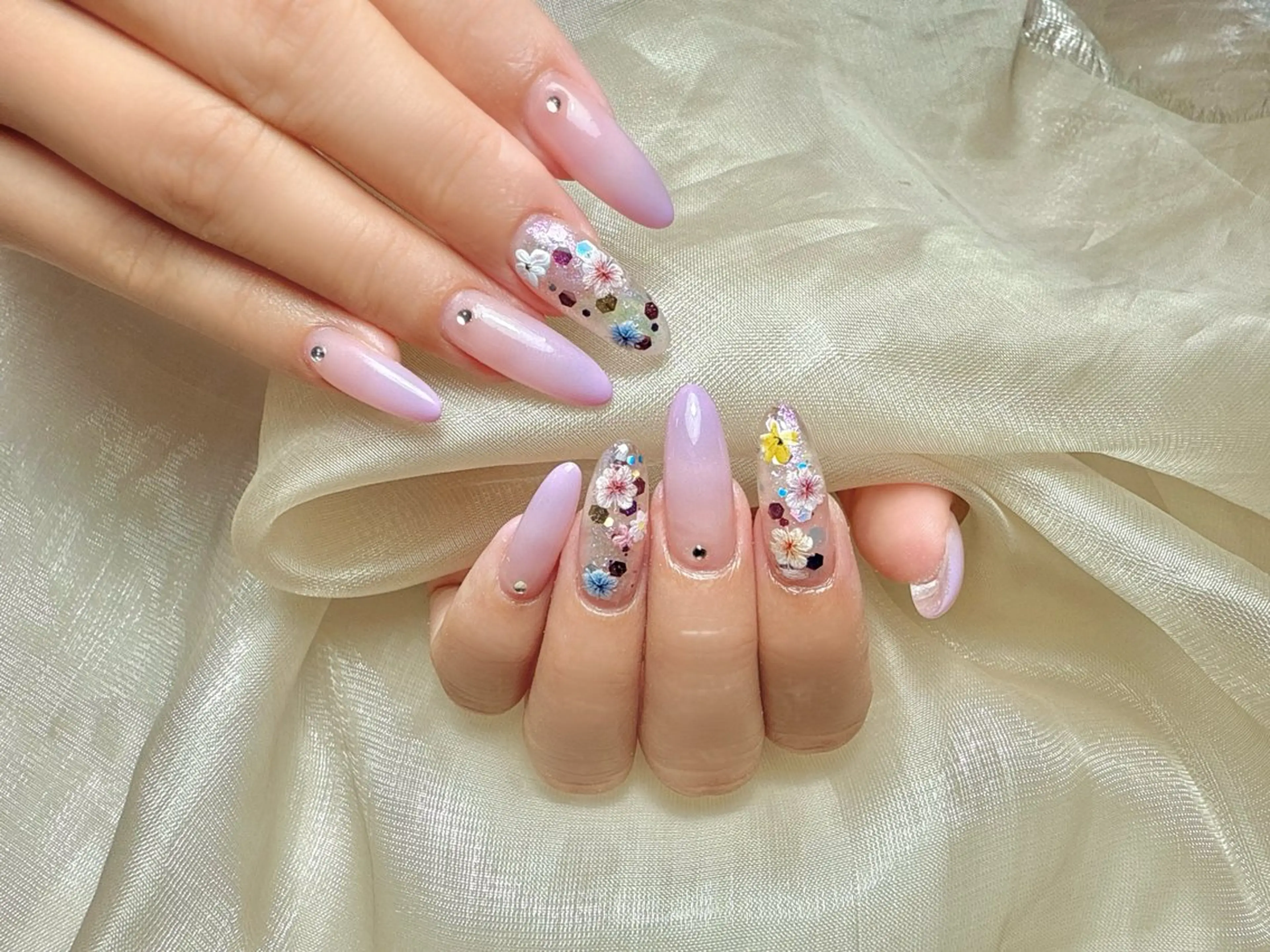 ネイル 持ち込み ハンドネイル ハンドケア L. Nailのネイルデザイン