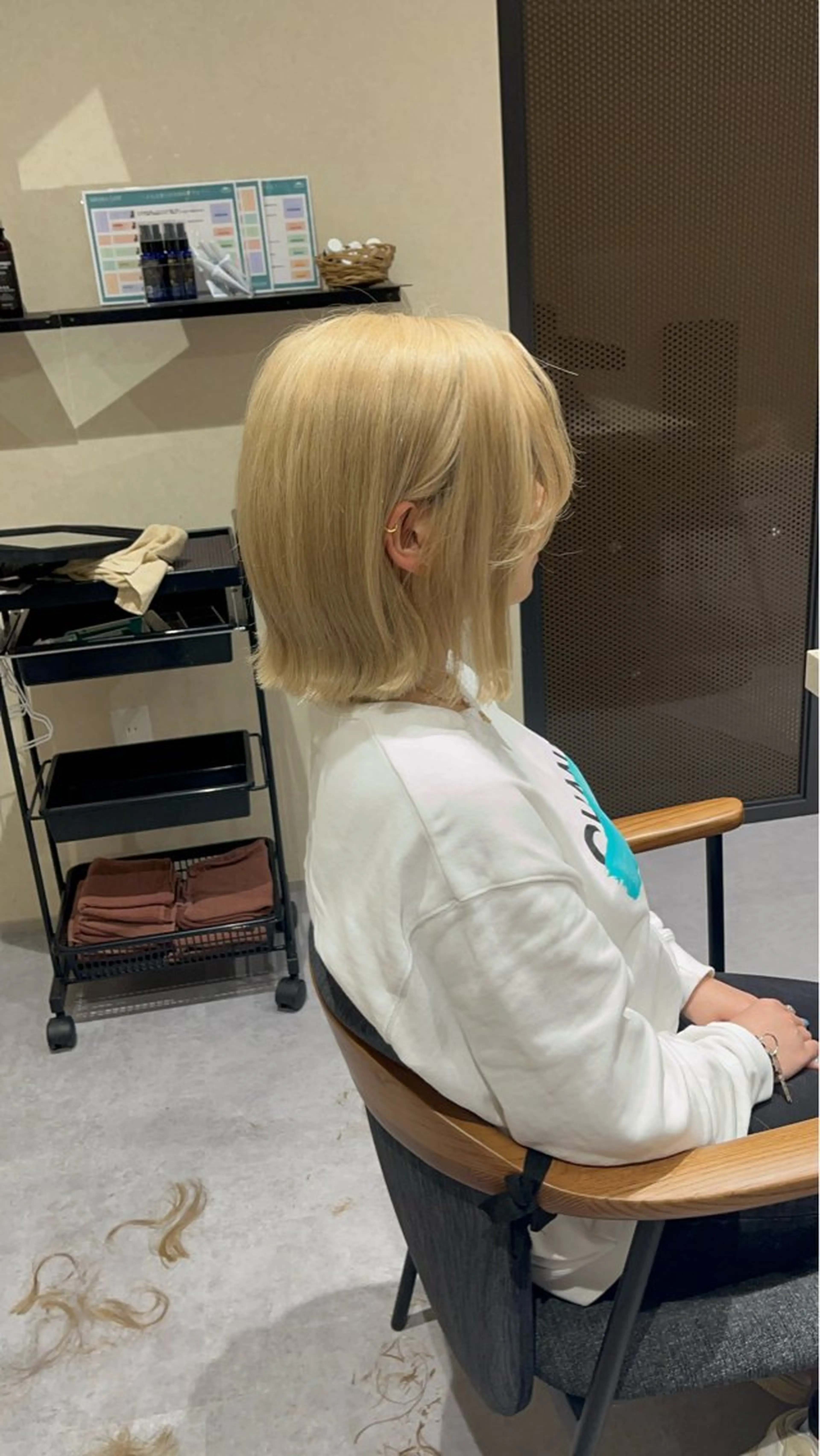 ショート カラー GIEN Smart Salon by milbon 西宮ガーデンズ　プラス所属・吉原 星稀のヘアスタイル