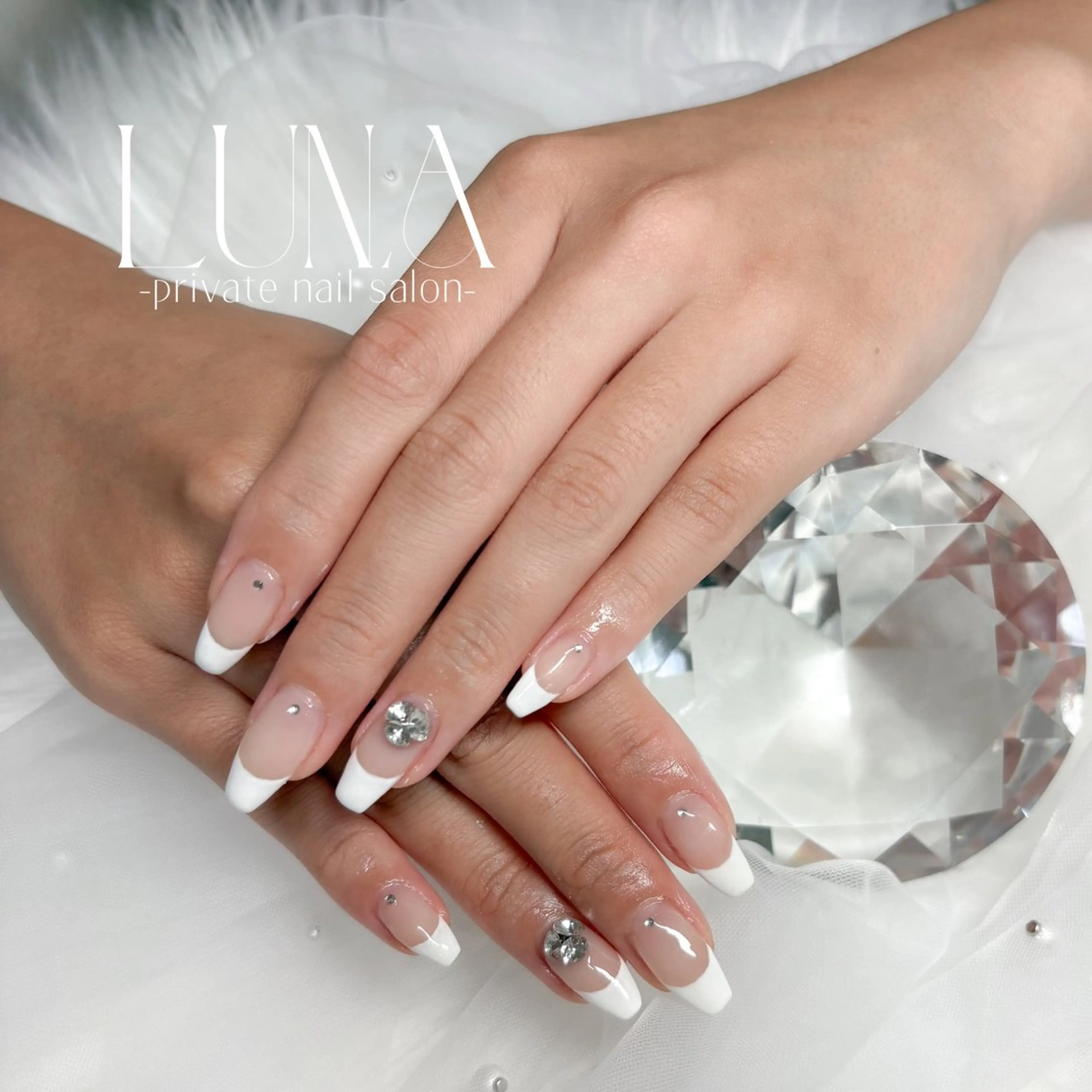 ネイル ハンドネイル LUNA MAIのネイルデザイン