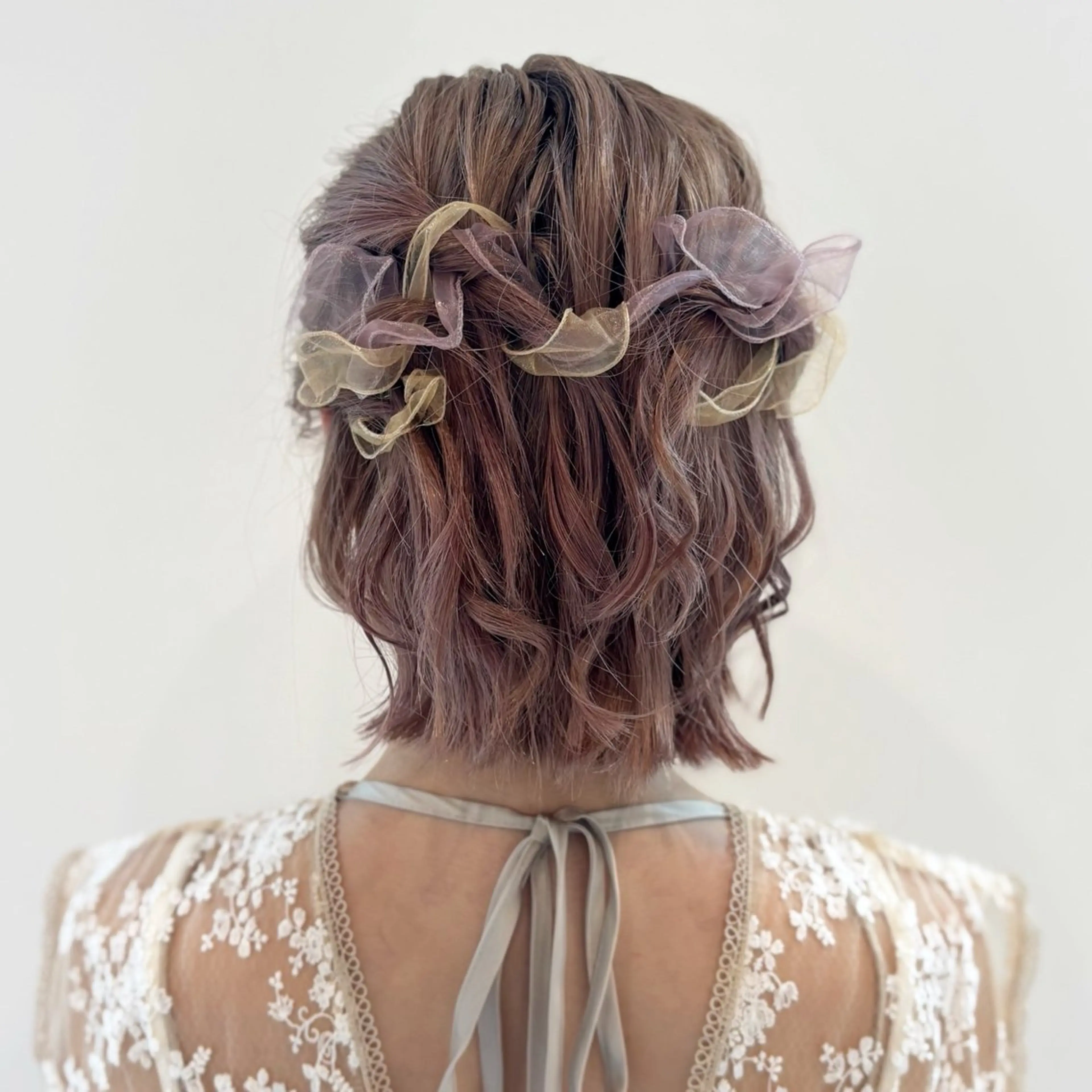 ショート ヘアアレンジ Ayu🍯/名駅/ブ リーチカラー/ヘアメのヘアスタイル