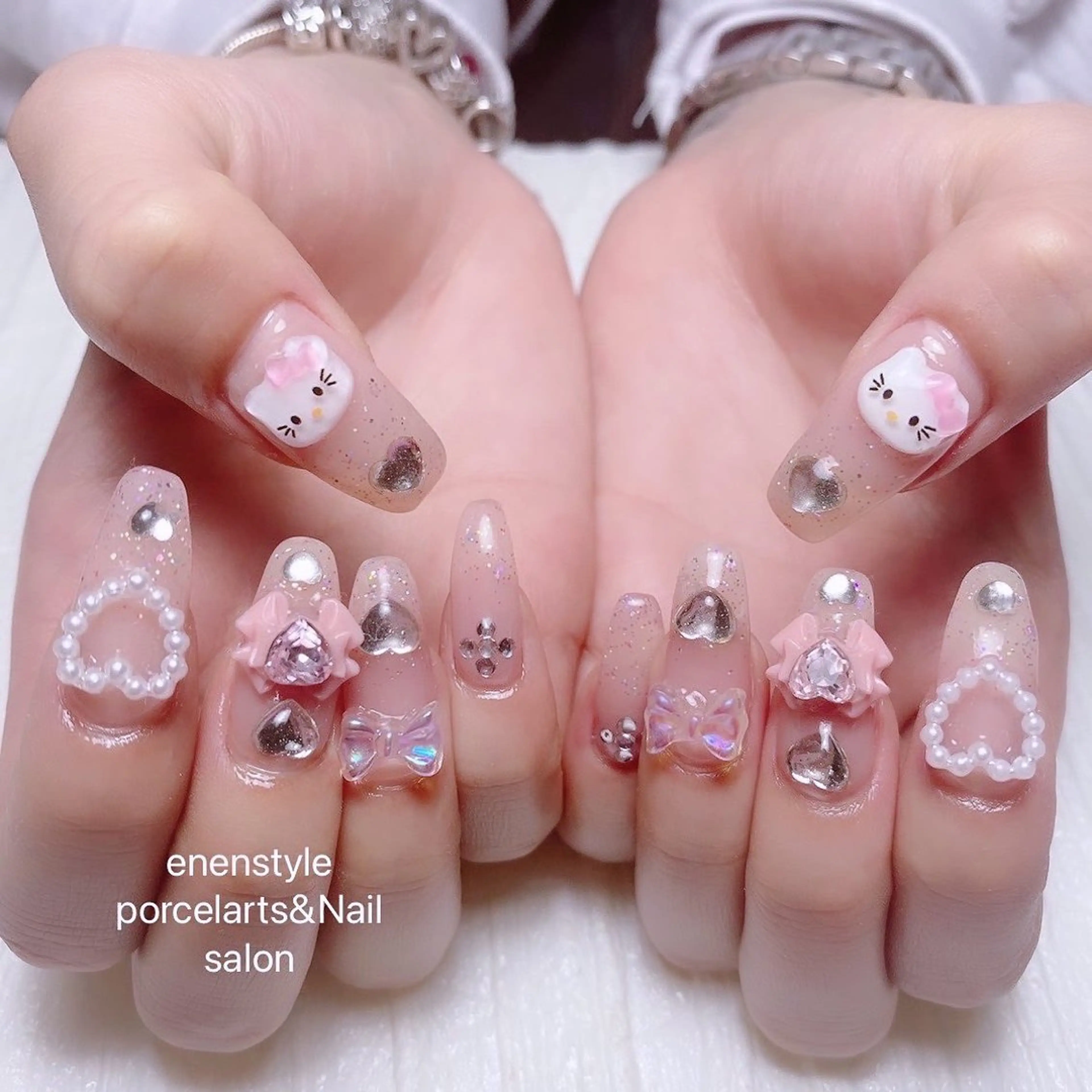 ネイル ハンドネイル 👑enen style👑のネイルデザイン