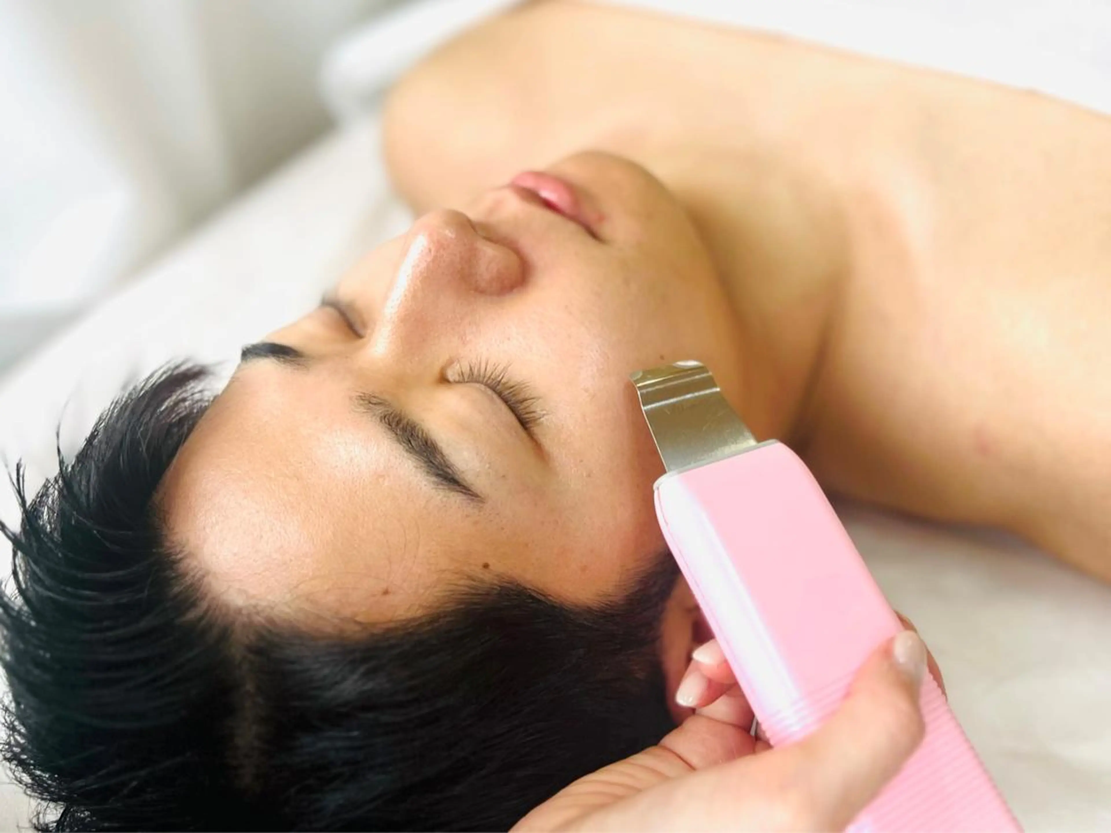 大人気王道🫅メニュー【毛穴洗浄✖️汚れ吸着マスク】毛穴の黒ずみ&開き&角栓に!今だけ限定この価格!¥3980の写真