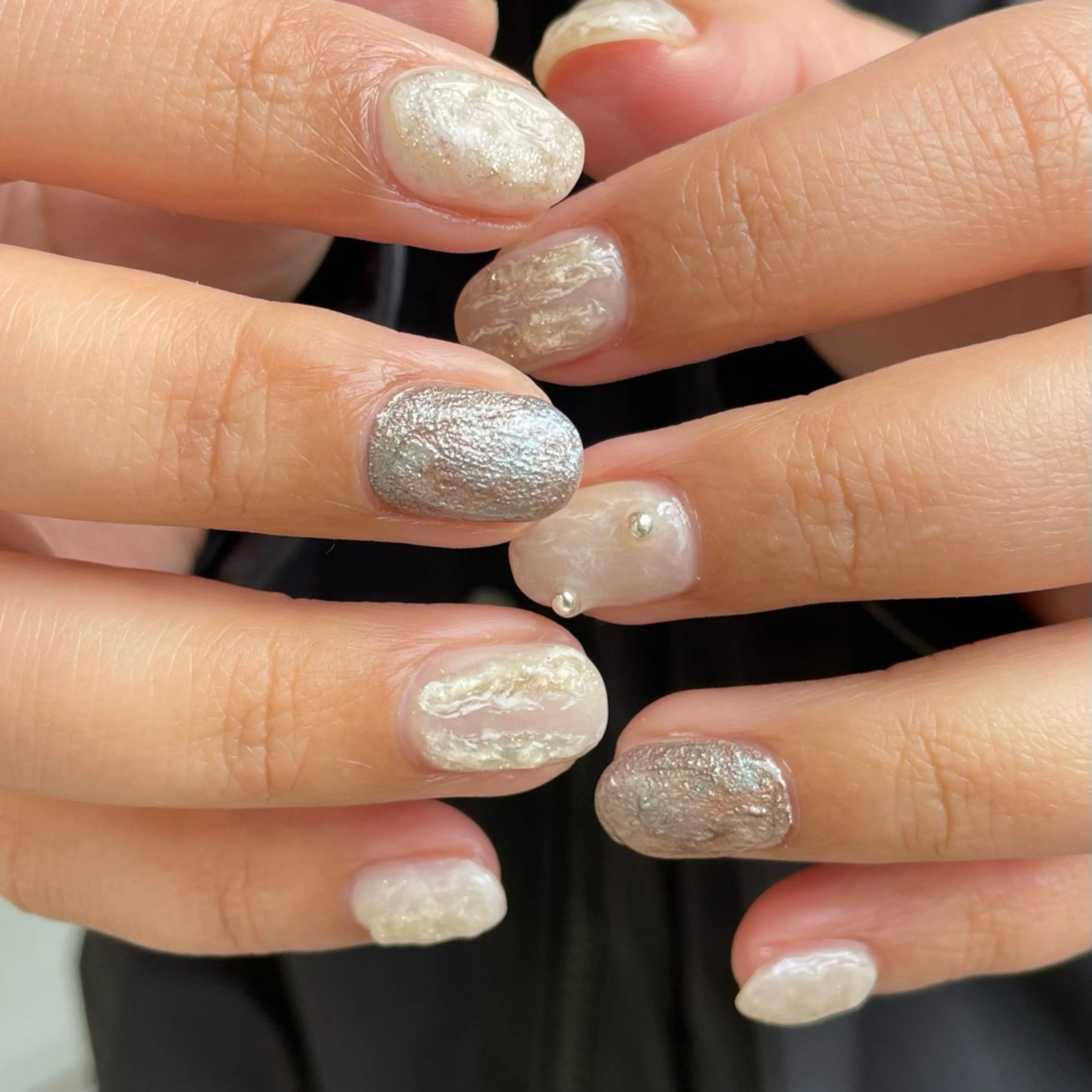 ネイル ホワイト Manon Yuiのマツエク・マツパデザイン