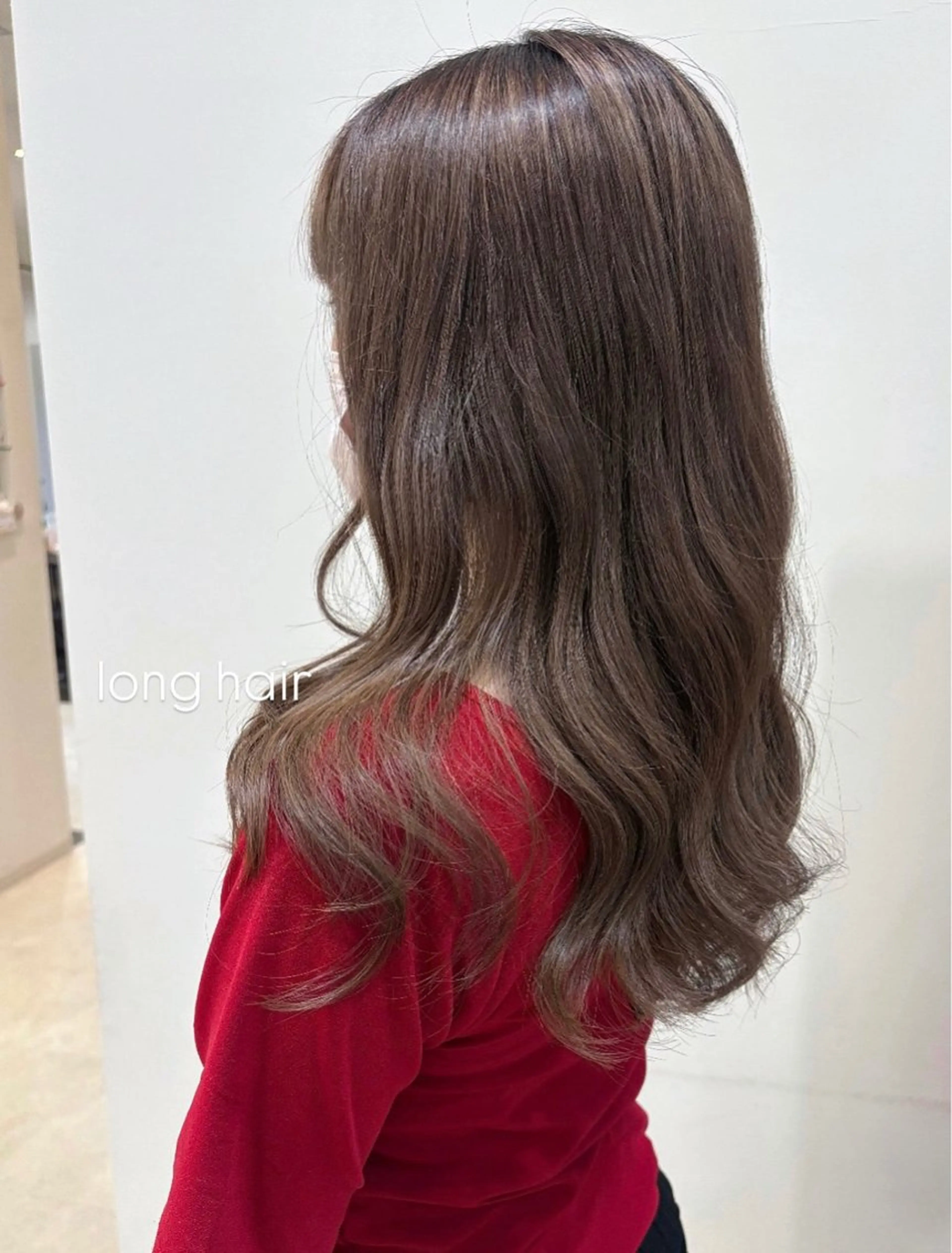 ロング レナークルグラン 大浪　莉歩のヘアスタイル