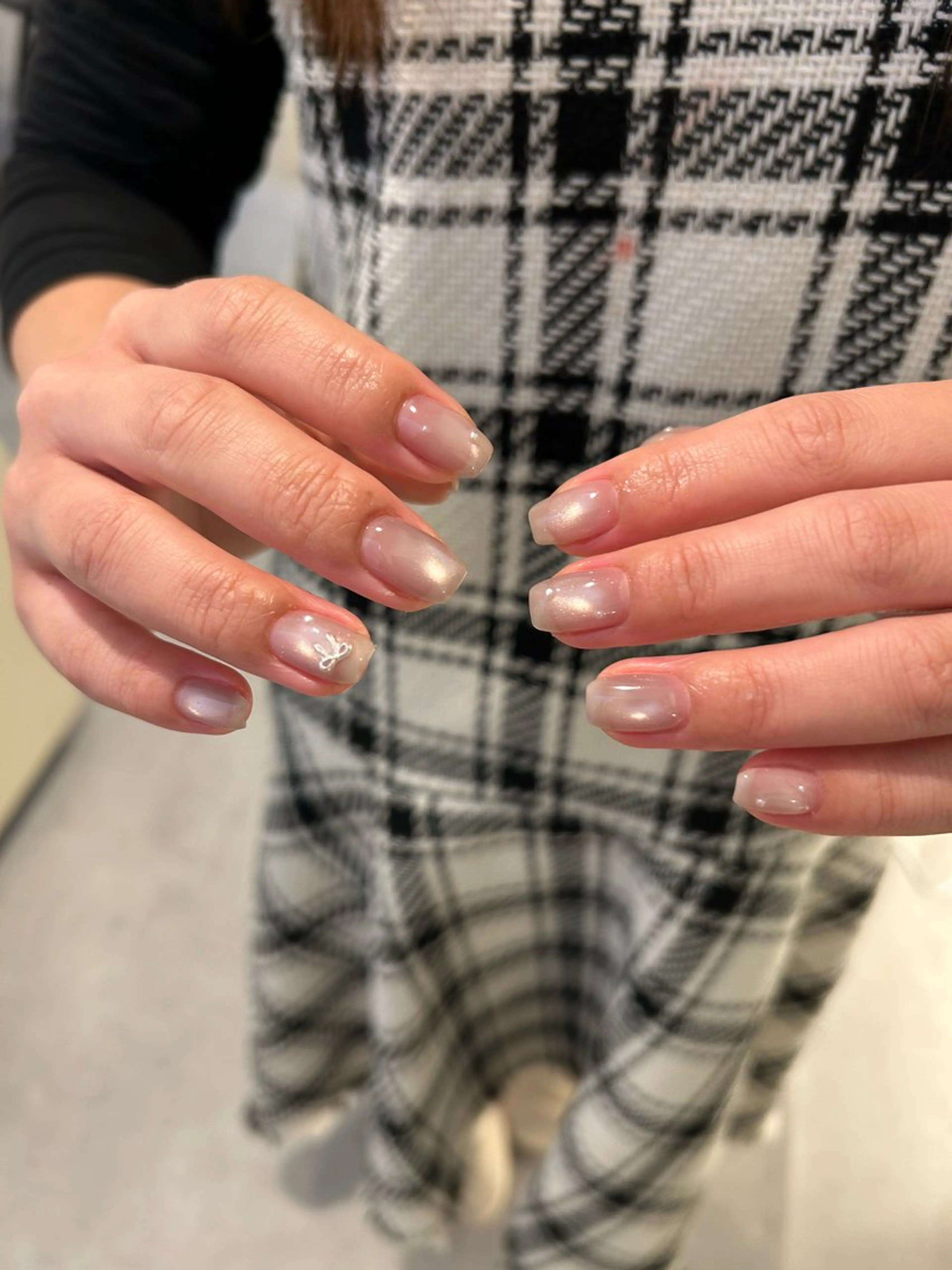 ネイル ハンドネイル repos-ルポ-所属・repos yoshitomeのネイルデザイン