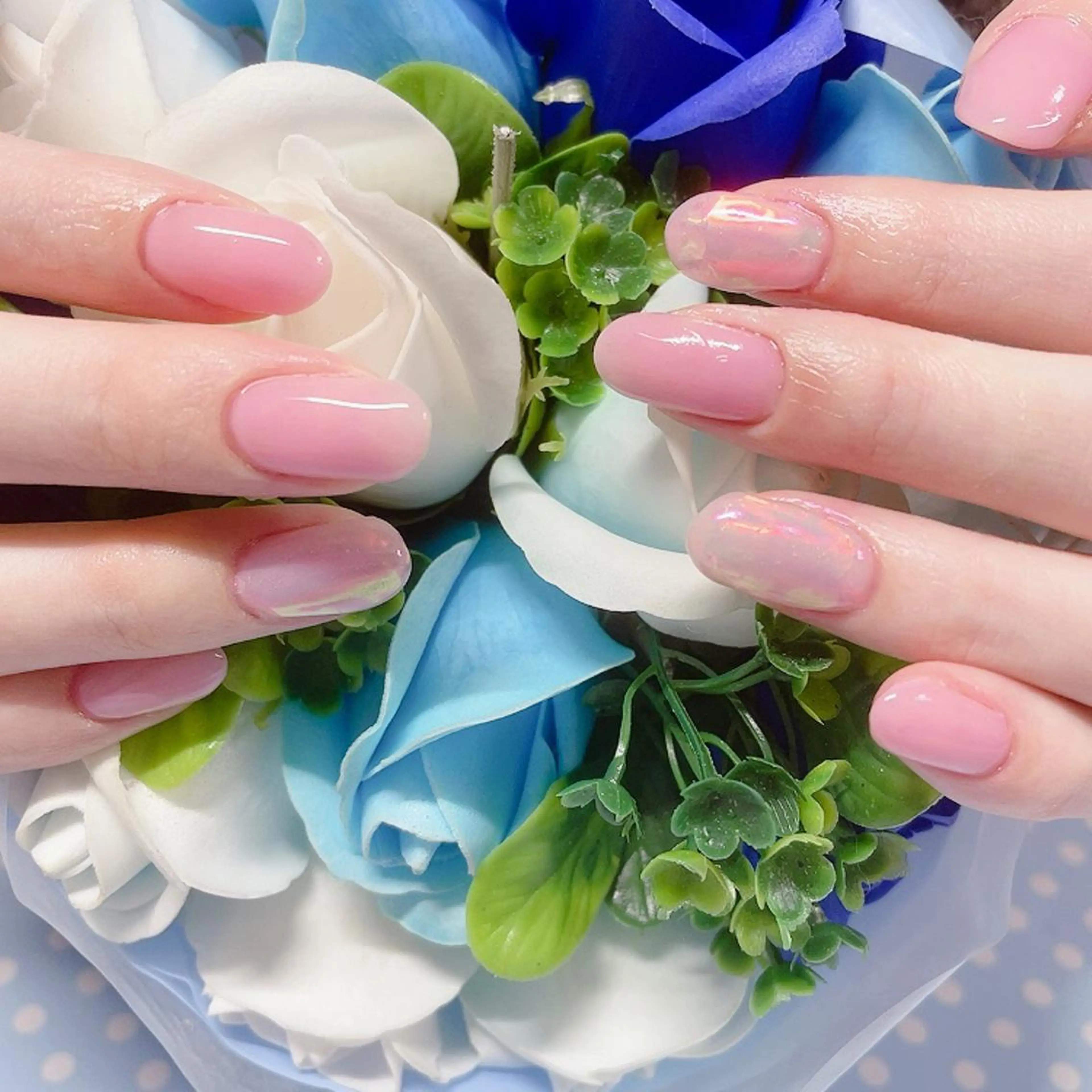 ネイル オーロラネイル 奥園 良恵のネイルデザイン