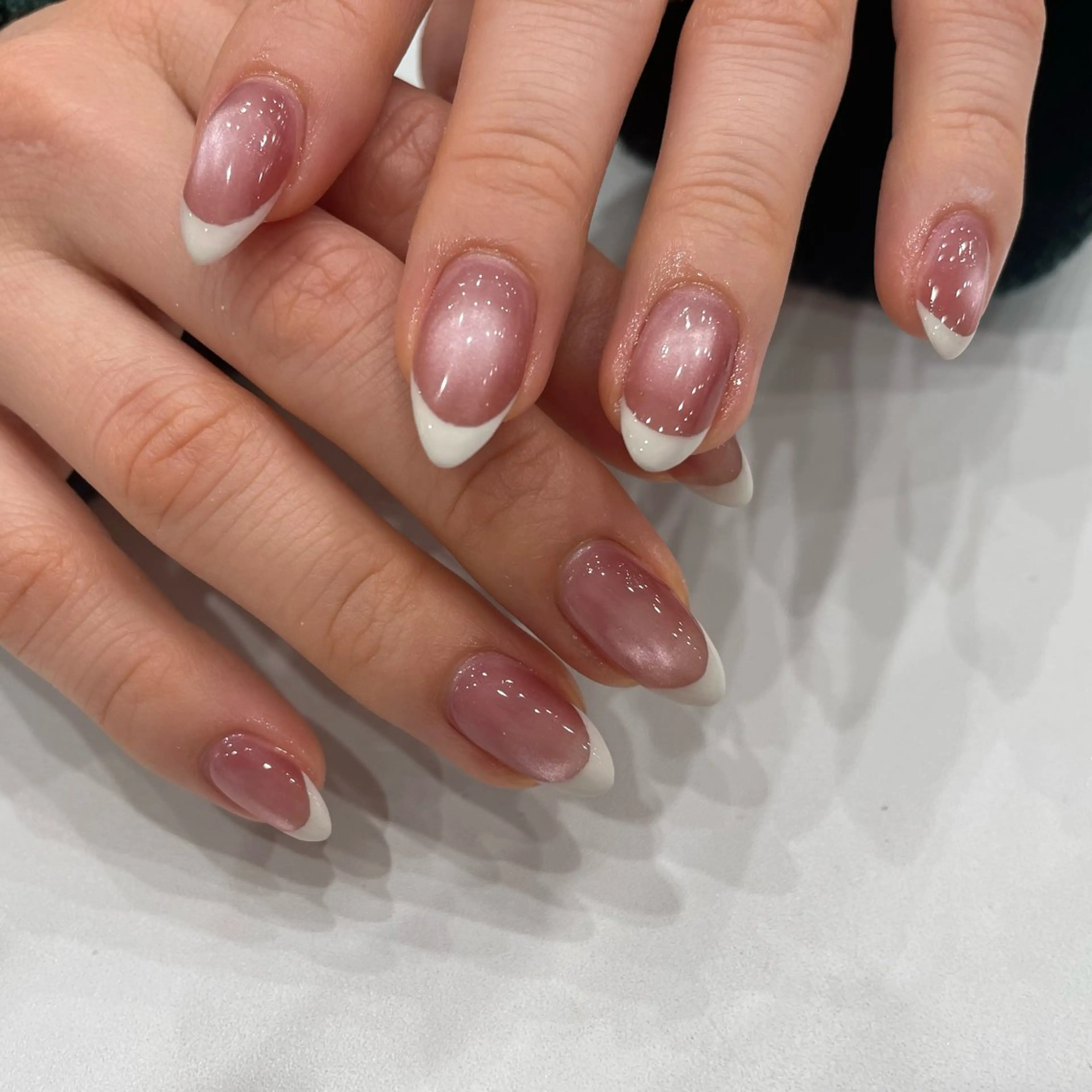ネイル フレンチネイル マグネットネイル 韓国ネイル🎀 H nail 碧のネイルデザイン
