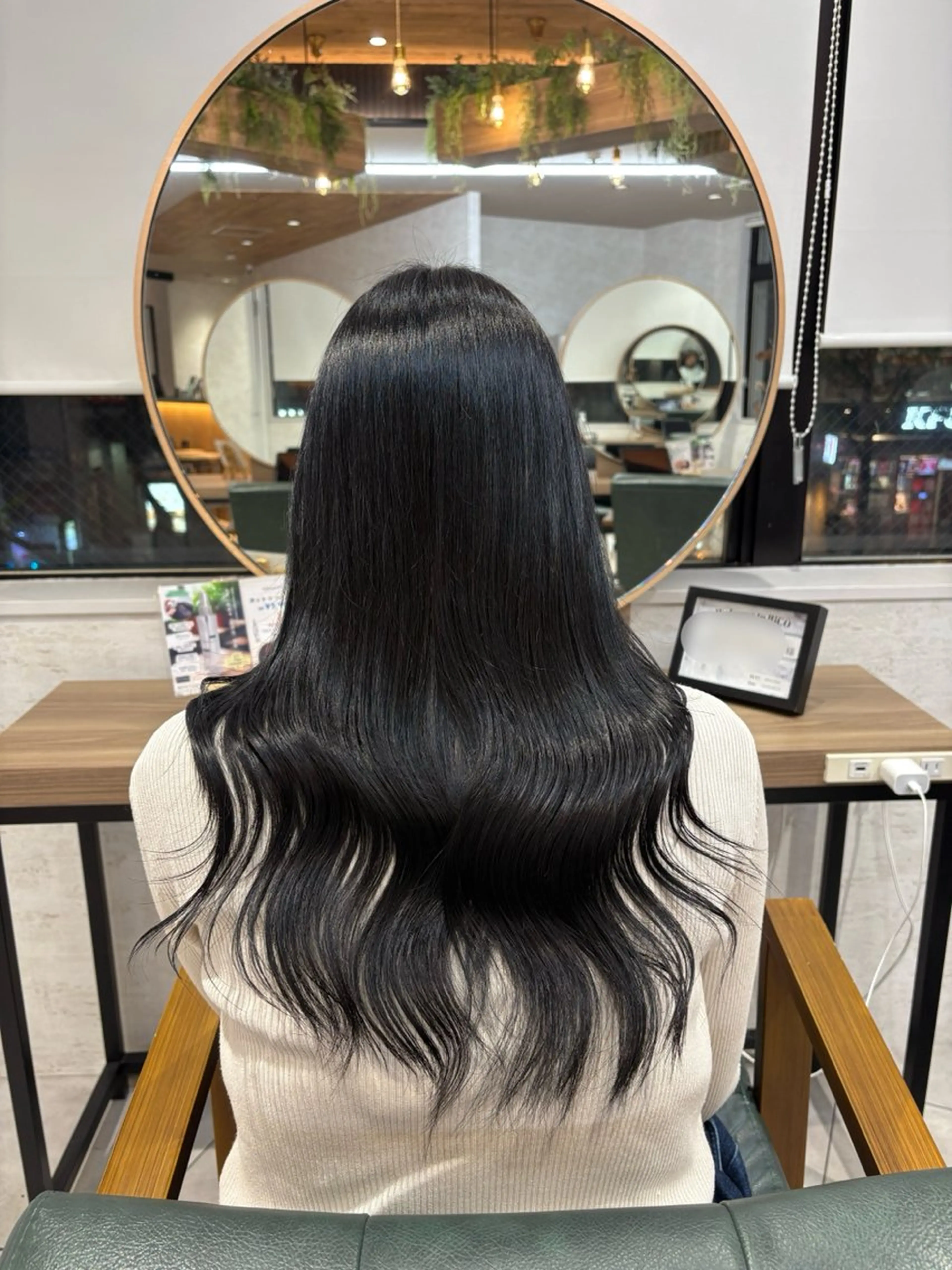 カラー ヘアカラー 🧸艶ブリーチ/深み カラー🌺Noa🌺のヘアスタイル