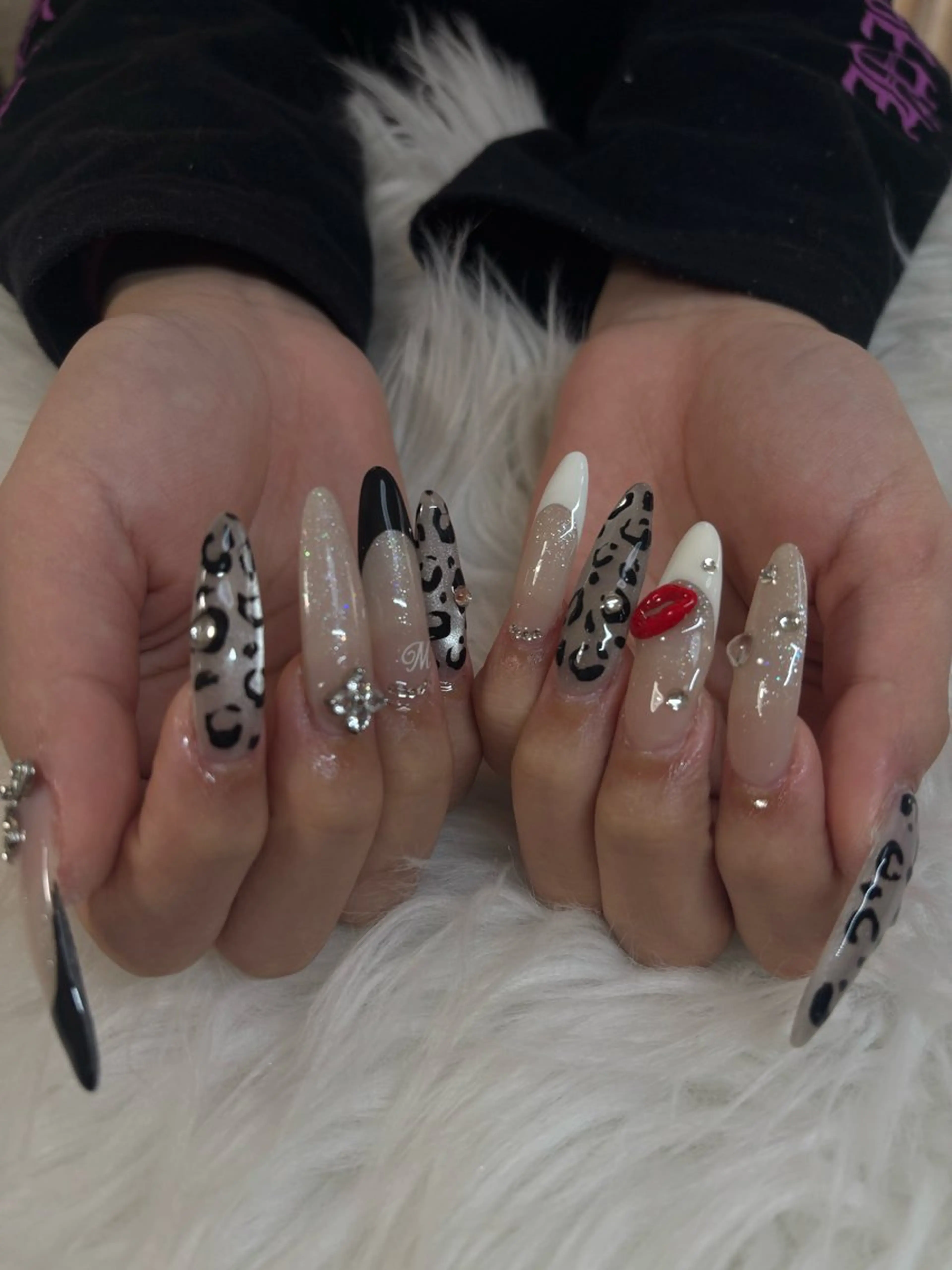 ネイル ハンドネイル 🦋Hina🦋 12月予約受付中✨のネイルデザイン